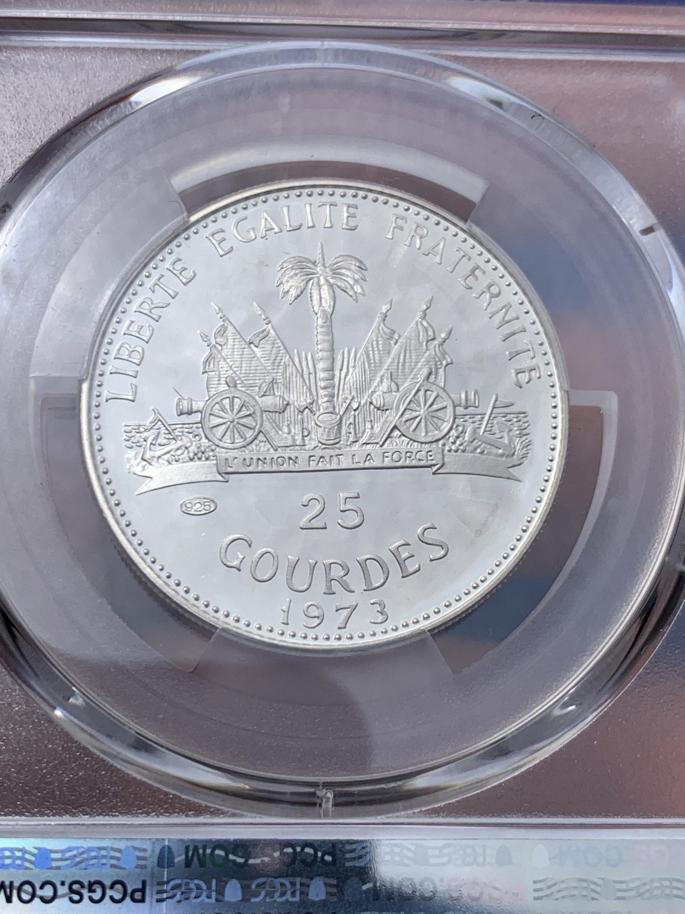 《竞宝斋》第261场-周日，周一，周二 3场连拍 (全场包邮) PCGS金盾 PR69DCAM 海地1973年25古德精制银币