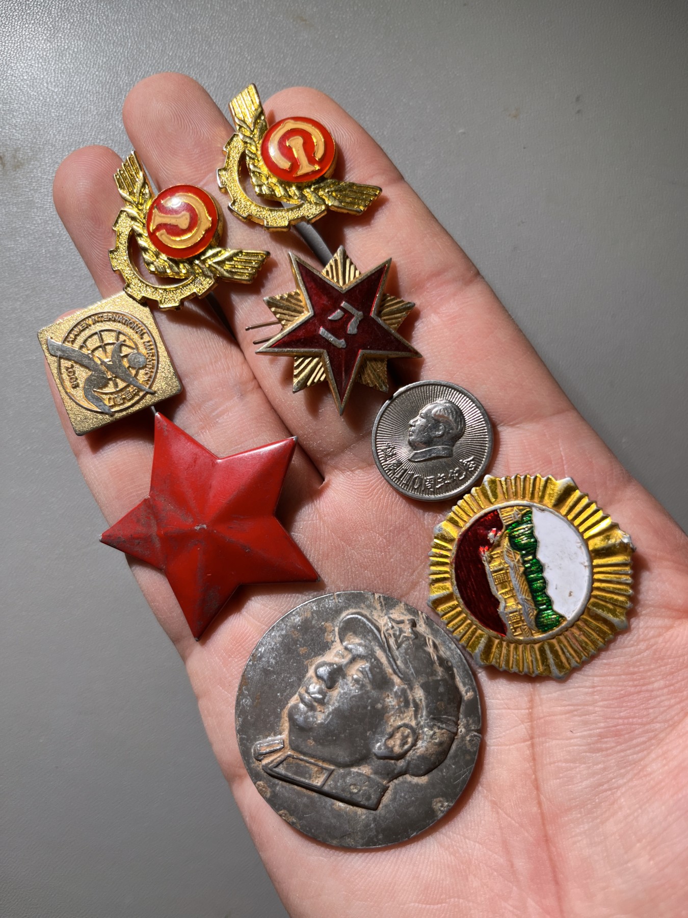 第240427期，18:30 古币精品专场 千万别错过 各种徽章一些