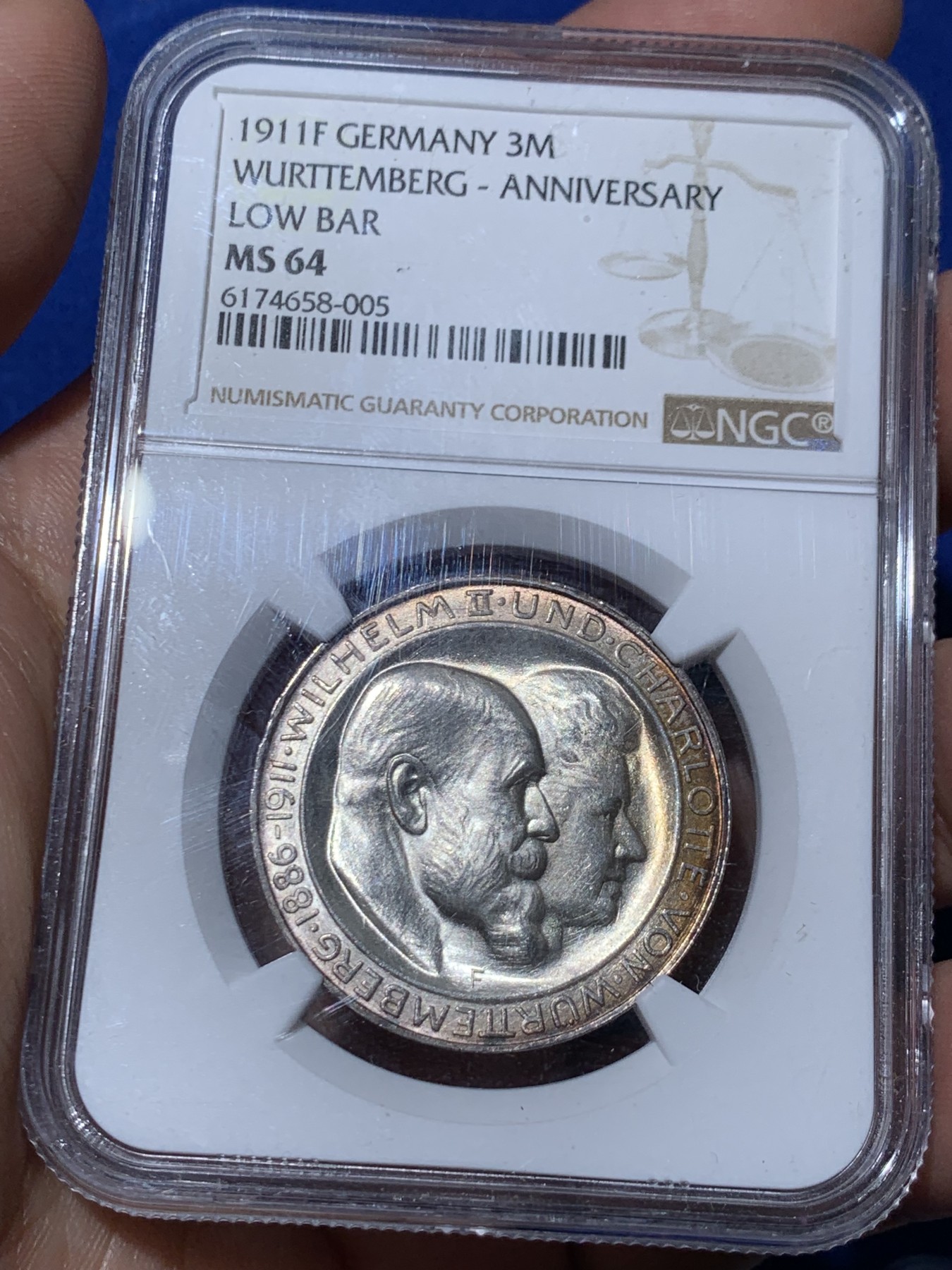 《竞宝斋》第261场-周日，周一，周二 3场连拍 (全场包邮) NGC MS64 德国符腾堡1911年银婚3马克银币 金色顶级包浆