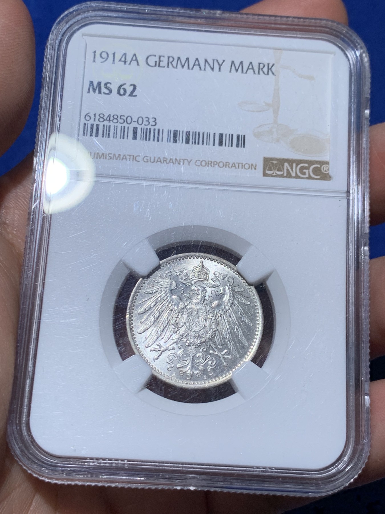 《竞宝斋》第261场-周日，周一，周二 3场连拍 (全场包邮) NGC MS62 德国1914年A版第二帝国长翅1马克银币