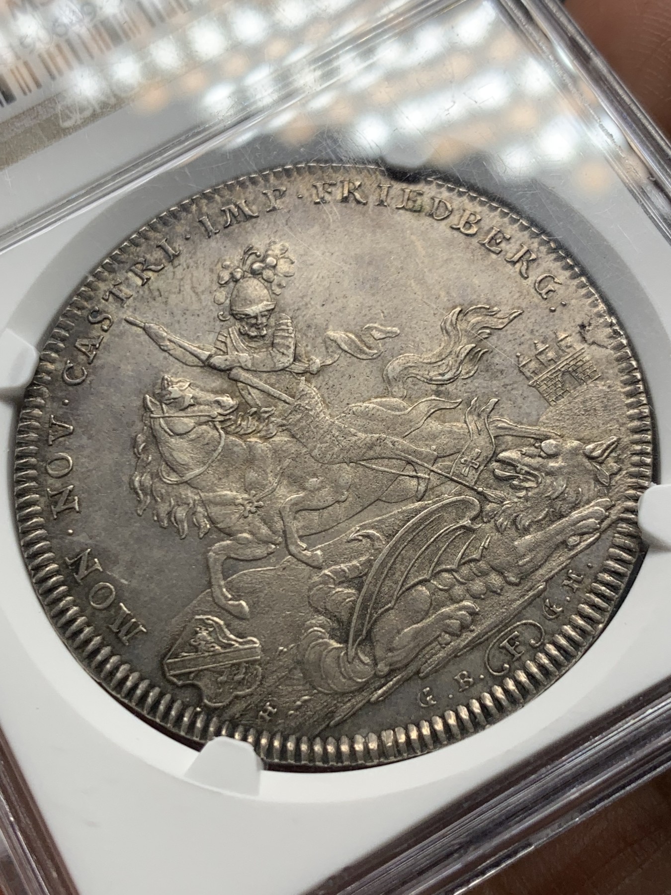 《竞宝斋》第261场-周日，周一，周二 3场连拍 (全场包邮) NGC MS63 神圣罗马帝国 1804 弗里德贝格骑士屠龙 泰勒大银币 打制清晰 细腻的场景 难得藏品