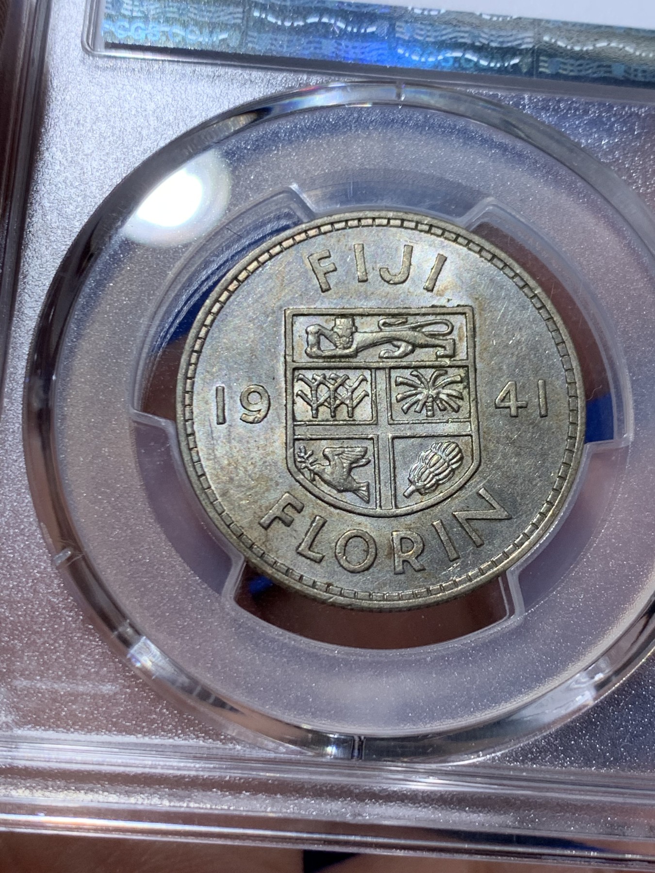 《竞宝斋》第261场-周日，周一，周二 3场连拍 (全场包邮) PCGS AU58 英属斐济 1941 乔六 1福林银币 特年 发行量仅2万枚