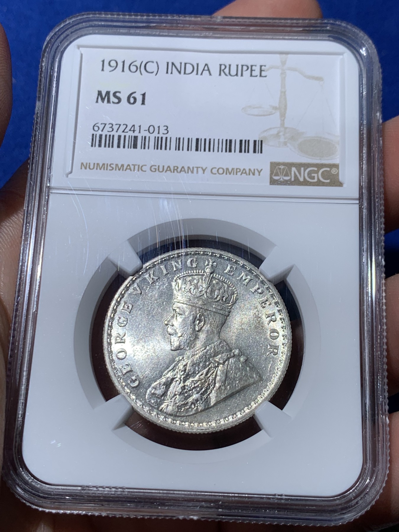 《竞宝斋》第261场-周日，周一，周二 3场连拍 (全场包邮) NGC MS61 印度1916C乔治五世1卢比银币