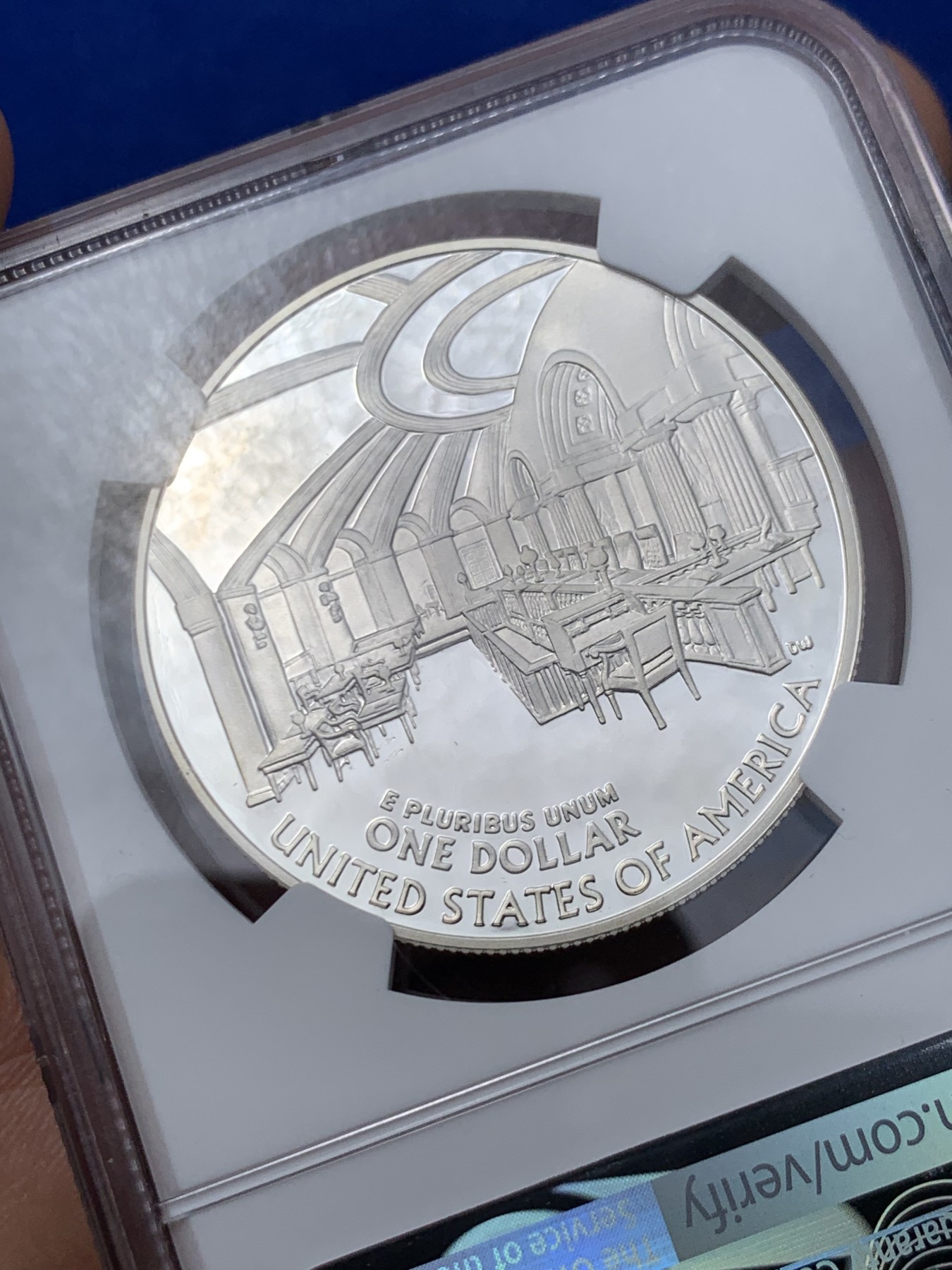 《竞宝斋》第261场-周日，周一，周二 3场连拍 (全场包邮) NGC PF69UC 美国2005年P版约翰马歇尔1美元精制大银币