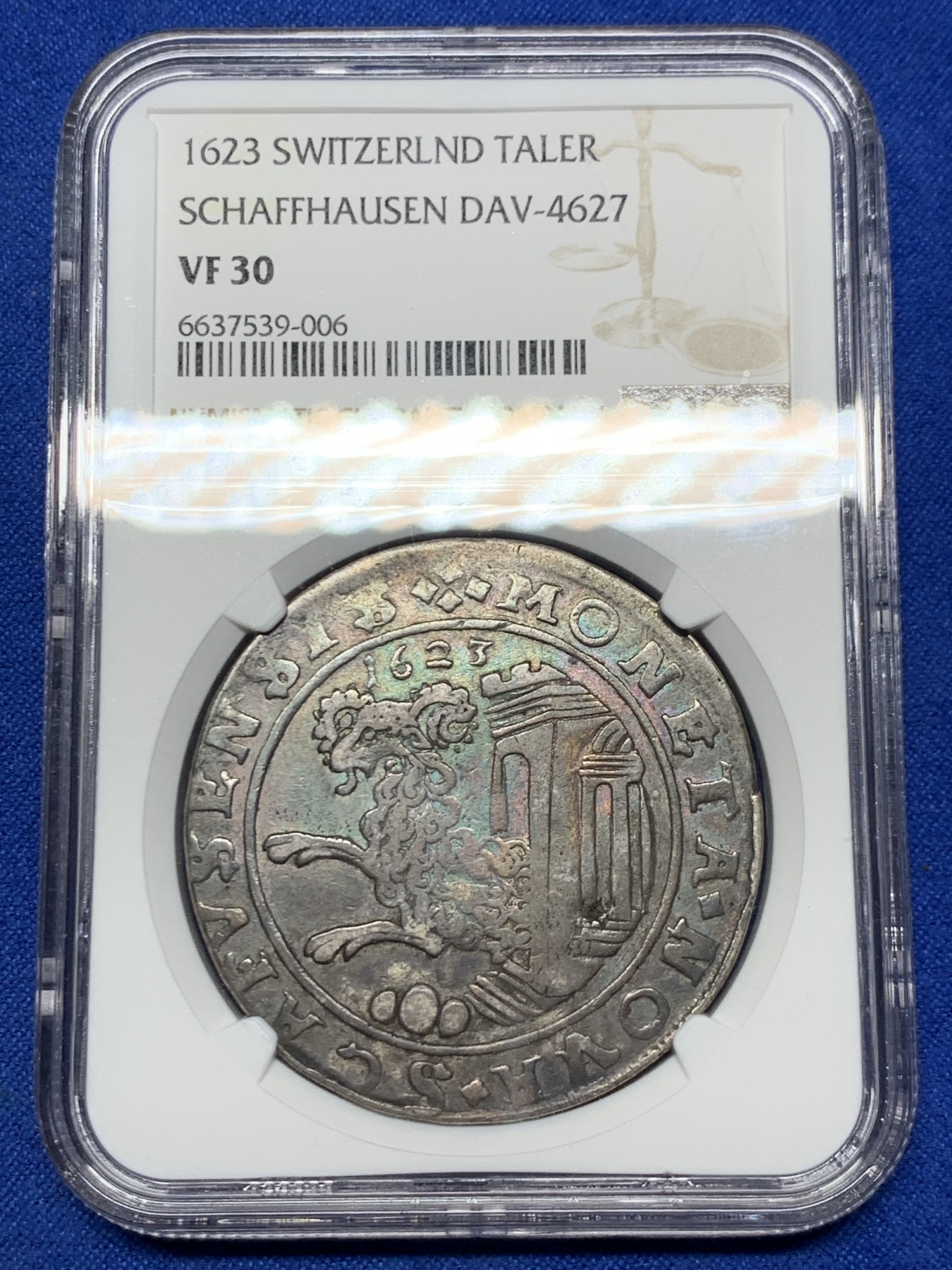 《竞宝斋》第261场-周日，周一，周二 3场连拍 (全场包邮) 冠军分 NGC VF30 瑞士1623沙夫豪森泰勒大银币，冠军分深打包浆厚实羊脸清晰低评了，稀有的泰勒大银，特别漂亮。