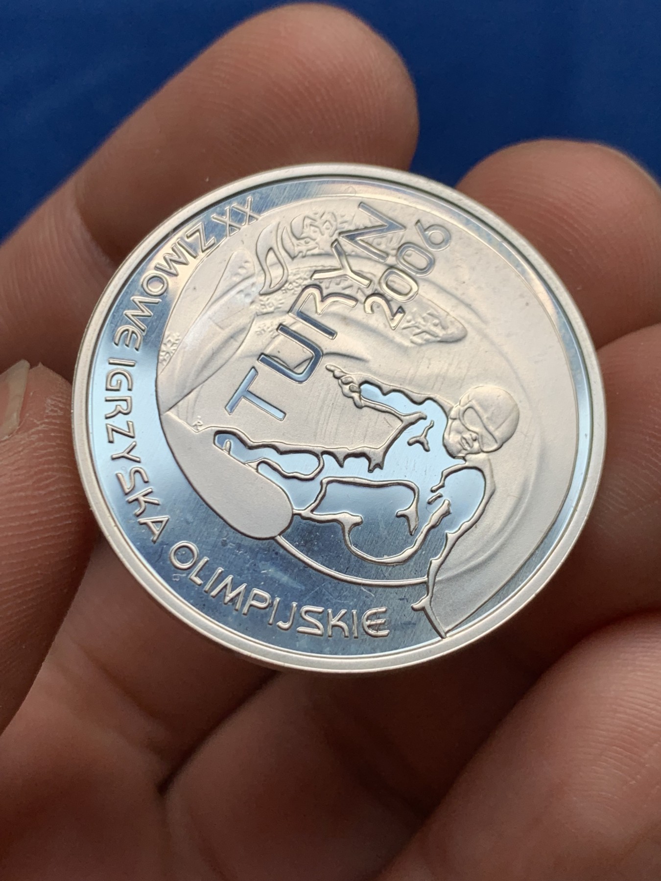 《竞宝斋》第261场-周日，周一，周二 3场连拍 (全场包邮) 2006年都灵奥运会纪念 波兰10兹罗纪念银币