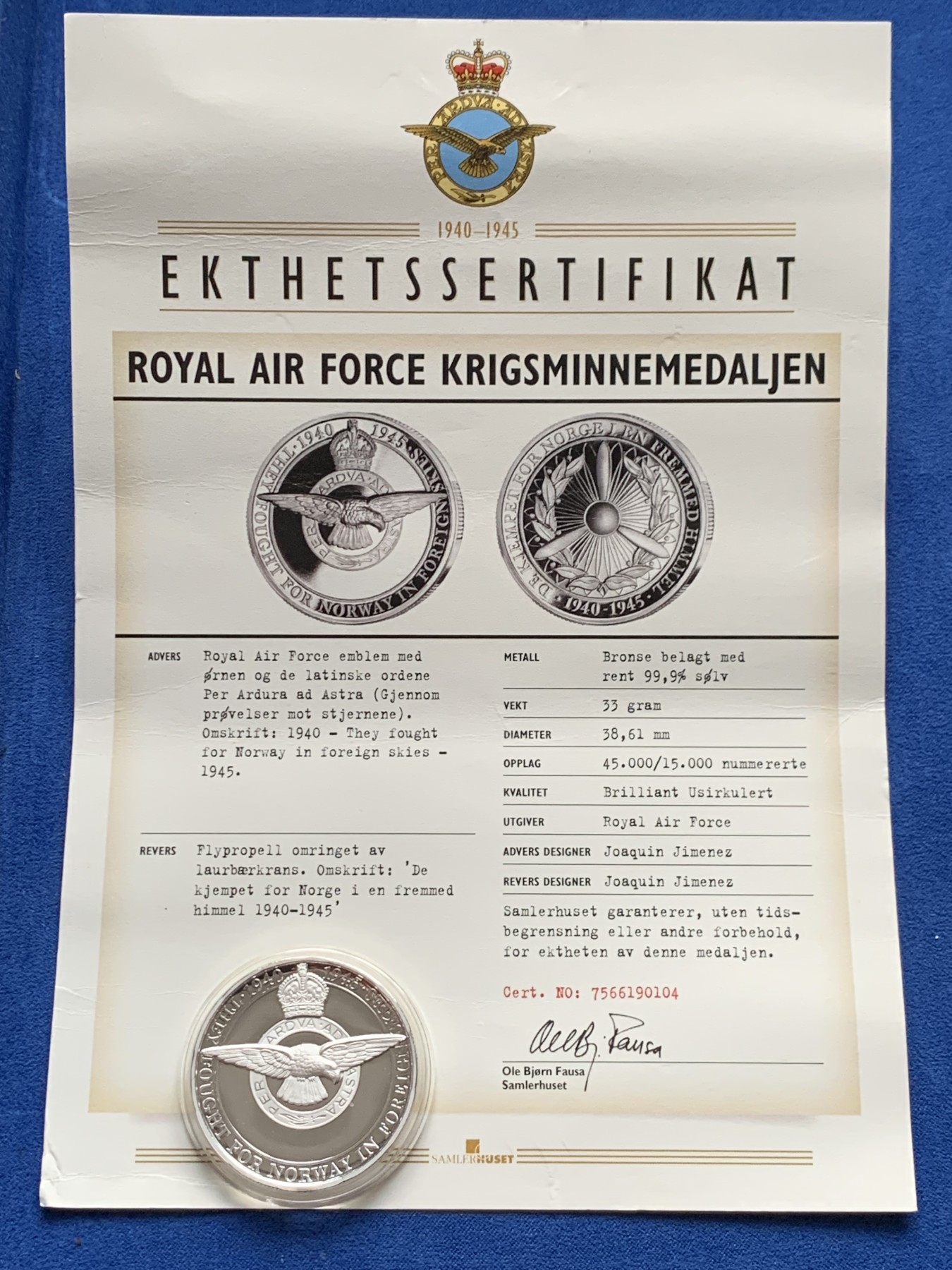 《竞宝斋》第261场-周日，周一，周二 3场连拍 (全场包邮) 挪威皇家空军 鹰徽 33克镀银纪念章 带证书