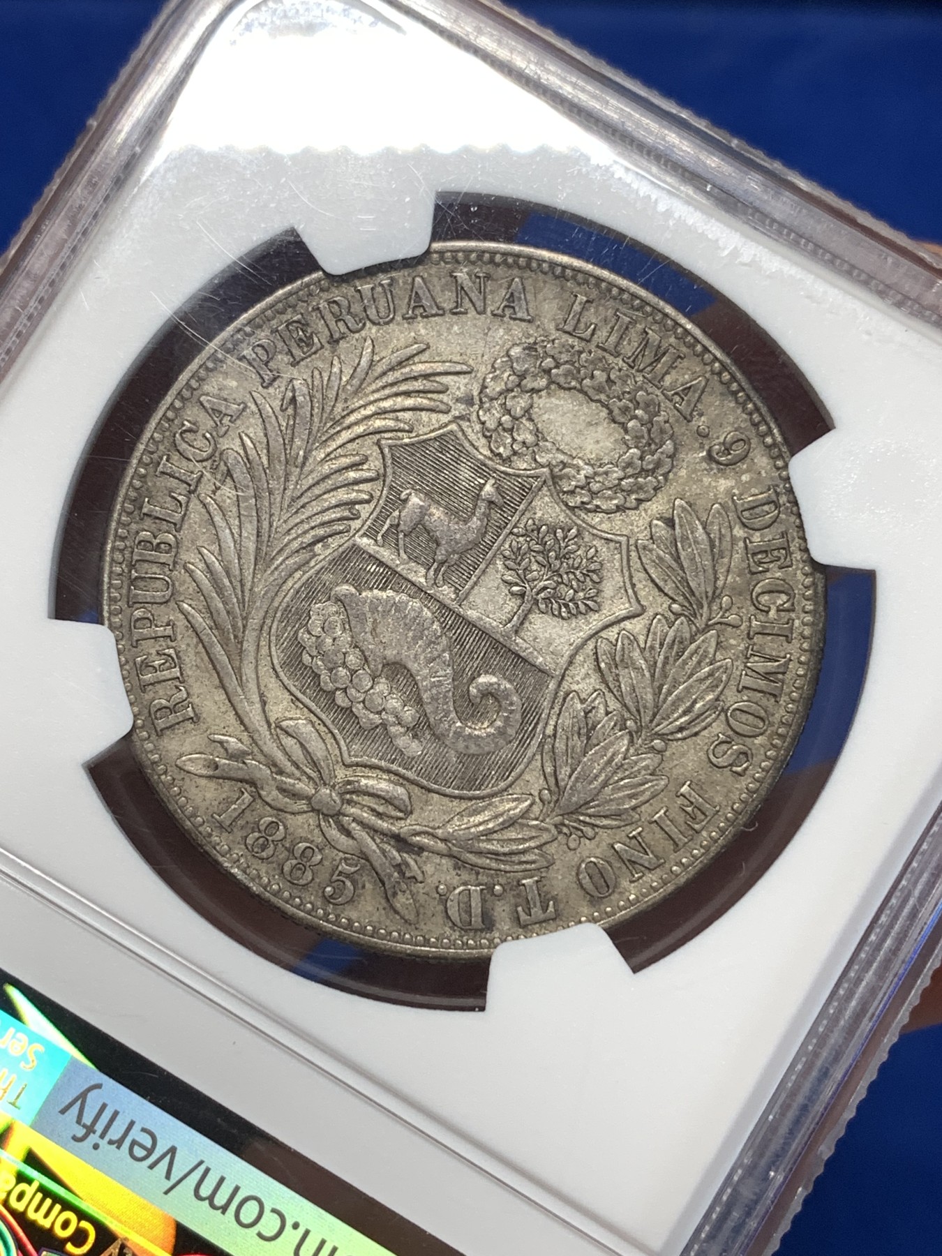 《竞宝斋》第261场-周日，周一，周二 3场连拍 (全场包邮) NGC AU50 秘鲁1885年1索尔银币 热门中南美 厂别骑字