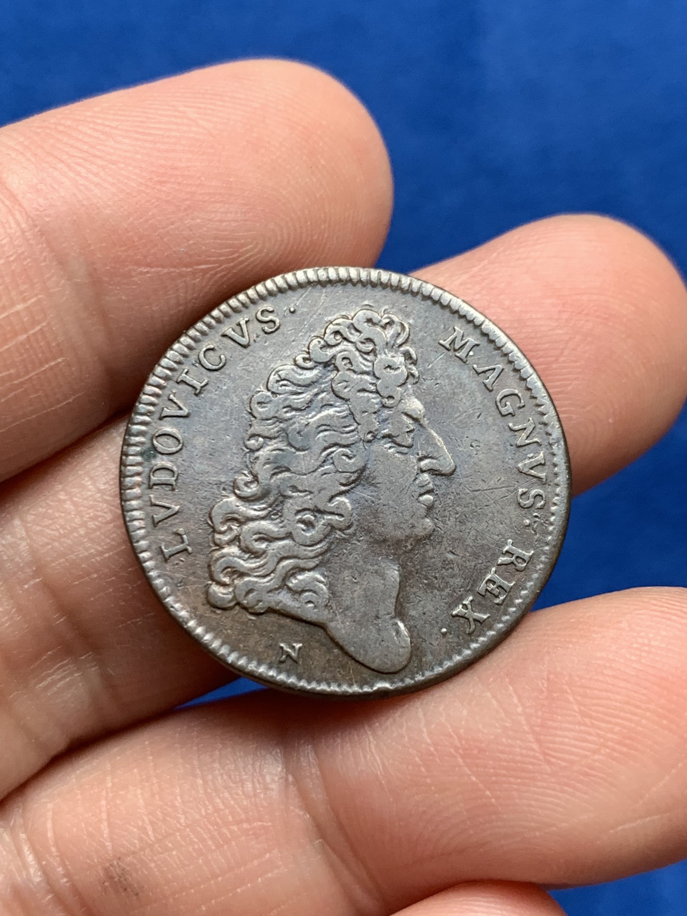 《竞宝斋》第261场-周日，周一，周二 3场连拍 (全场包邮) 法国1692年路易十四铜制代币