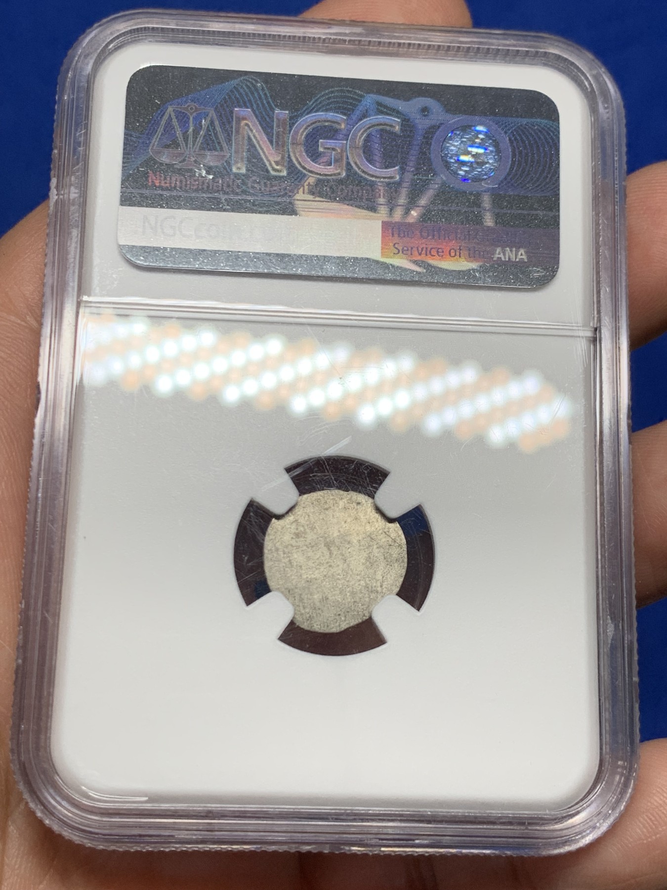 《竞宝斋》第261场-周日，周一，周二 3场连拍 (全场包邮) NGC MS63 德国哈尔1712年十字手掌 半克鲁泽（1/2克鲁泽） 单面小银币