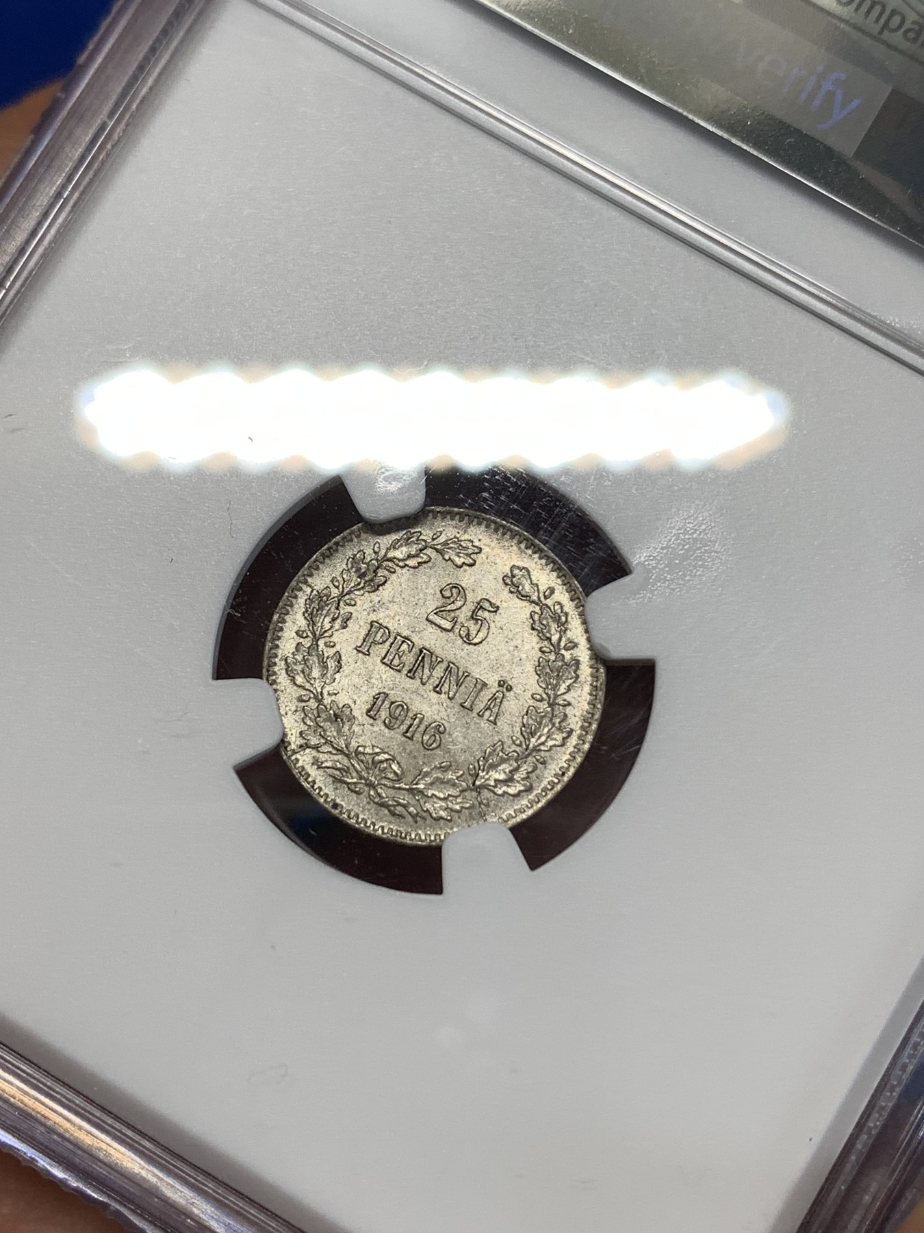 《竞宝斋》第261场-周日，周一，周二 3场连拍 (全场包邮) NGC MS64 俄属芬兰1916年双头鹰25分银币