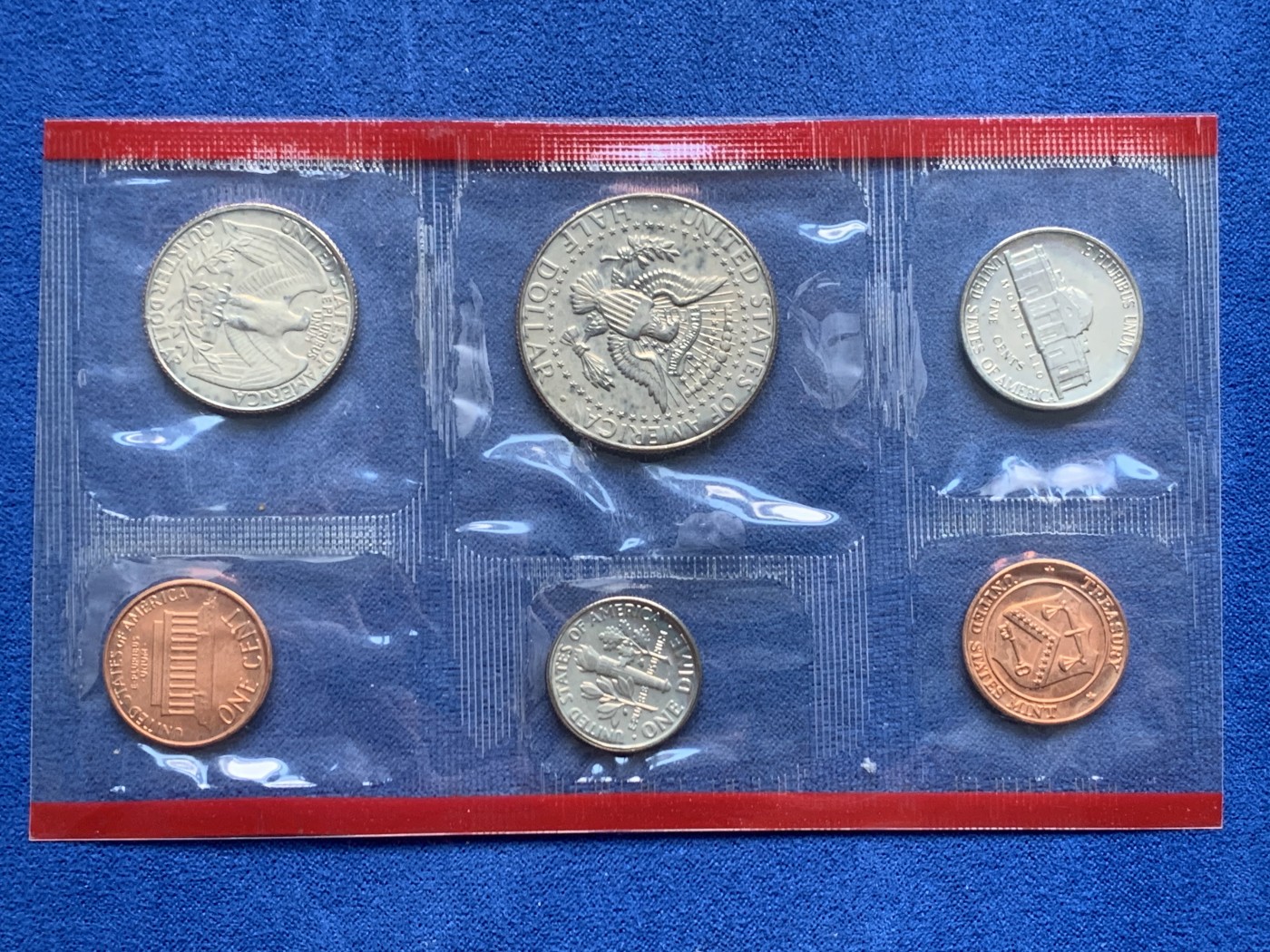 《竞宝斋》第261场-周日，周一，周二 3场连拍 (全场包邮) 两套一组 美国1987年六枚装精制套币