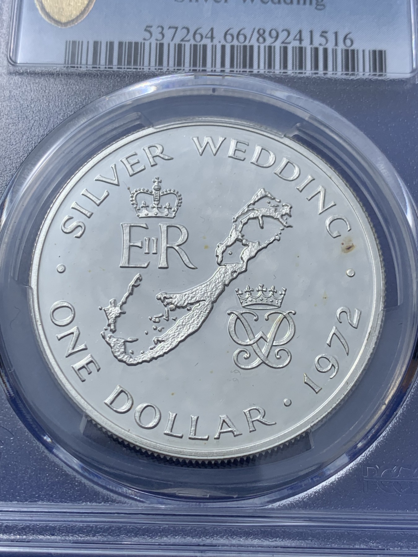 《竞宝斋》第261场-周日，周一，周二 3场连拍 (全场包邮) PCGS金盾 PR66DCAM 百慕大1972年地图1元精制大银币