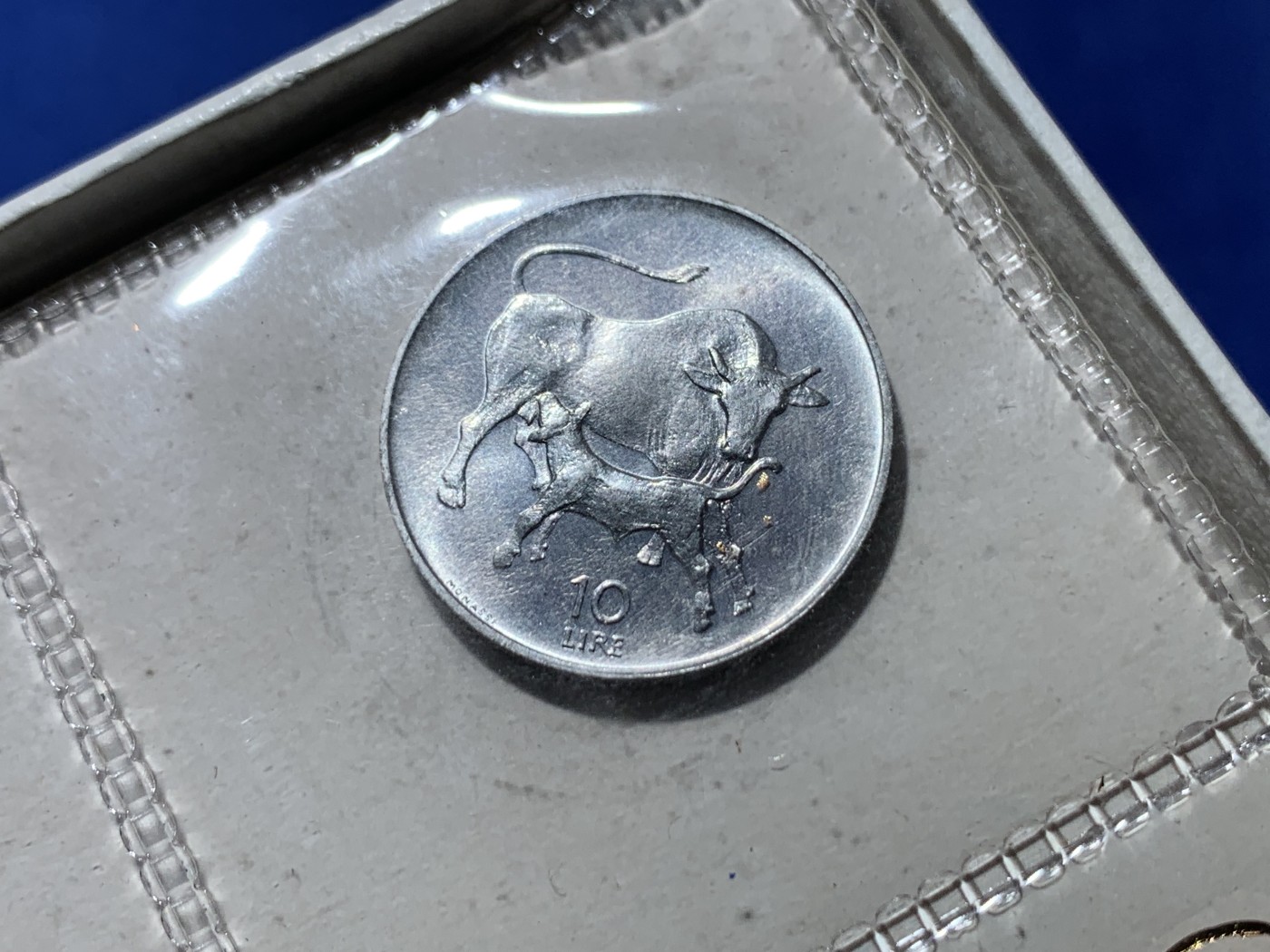 《竞宝斋》第261场-周日，周一，周二 3场连拍 (全场包邮) 原盒证书 圣马力诺 1972年 5枚封装