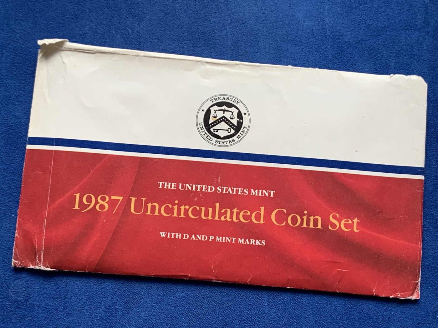 《竞宝斋》第261场-周日，周一，周二 3场连拍 (全场包邮) 两套一组 美国1987年六枚装精制套币