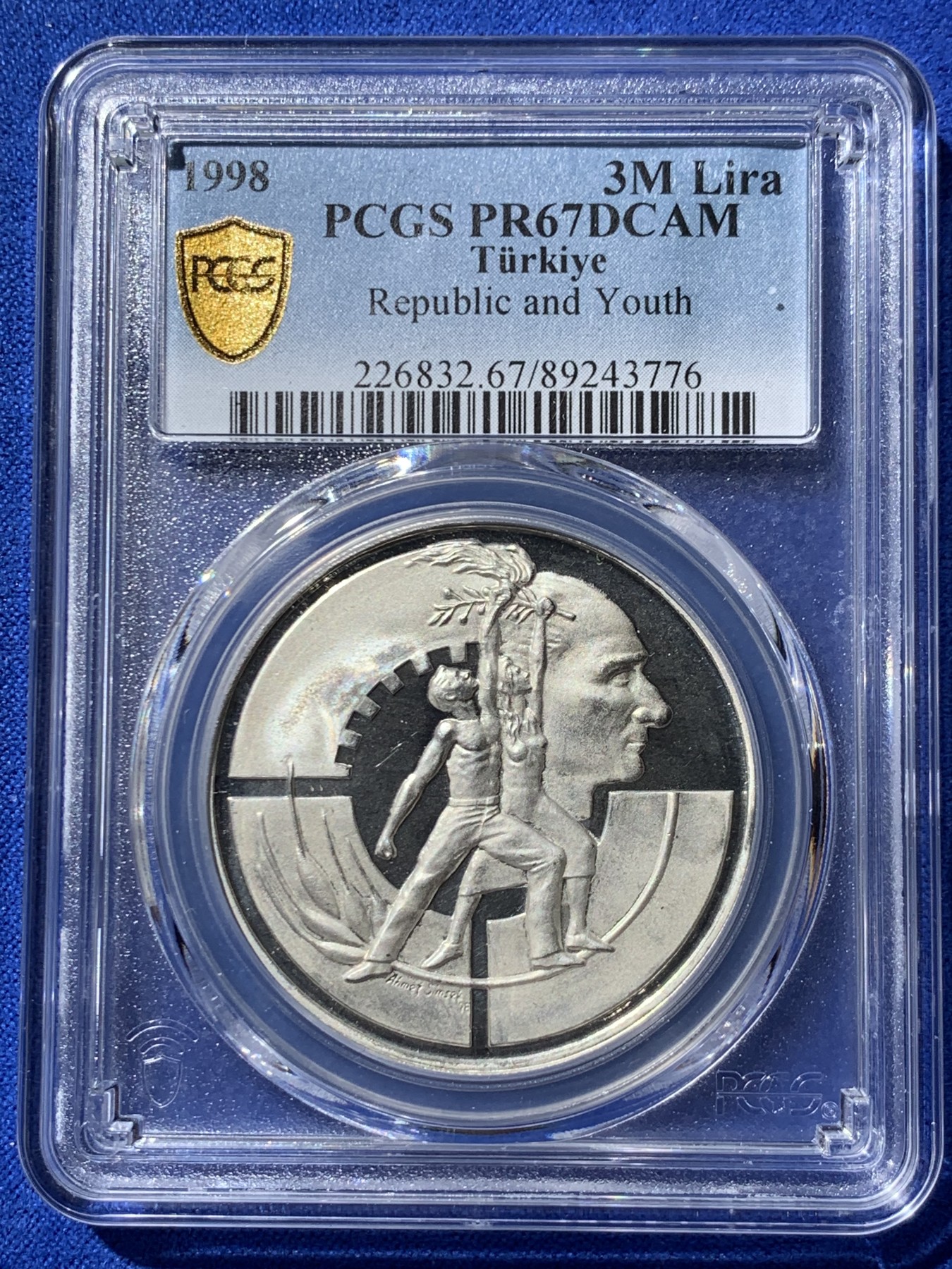 《竞宝斋》第261场-周日，周一，周二 3场连拍 (全场包邮) 亚军分 PCGS PR67DCAM 土耳其1998年共和国建立75周年精制纪念银币，国父凯末尔头像，铸造量3500枚