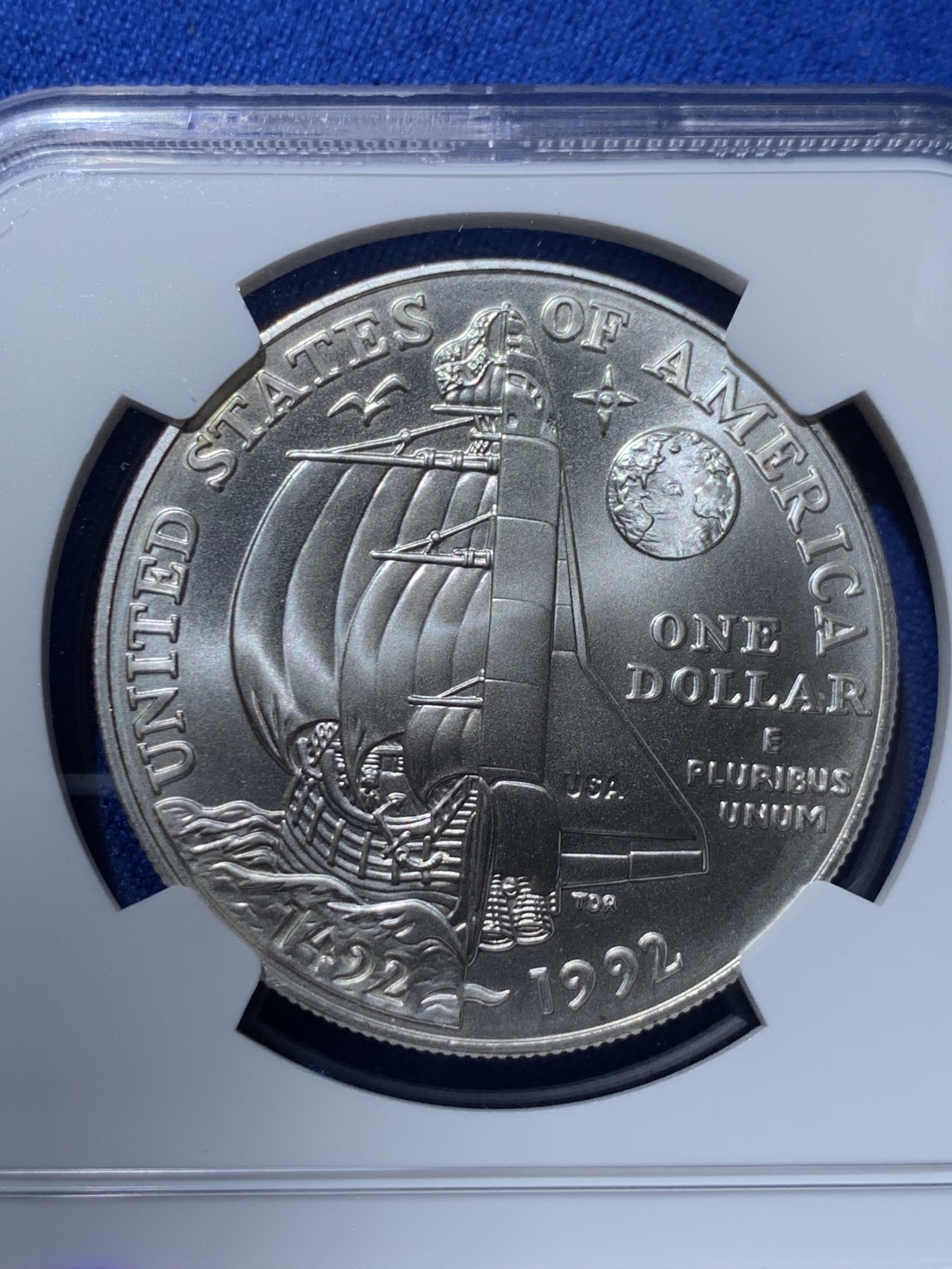 《竞宝斋》第261场-周日，周一，周二 3场连拍 (全场包邮) NGC MS69 美国1992年D版哥伦布1美元大银币