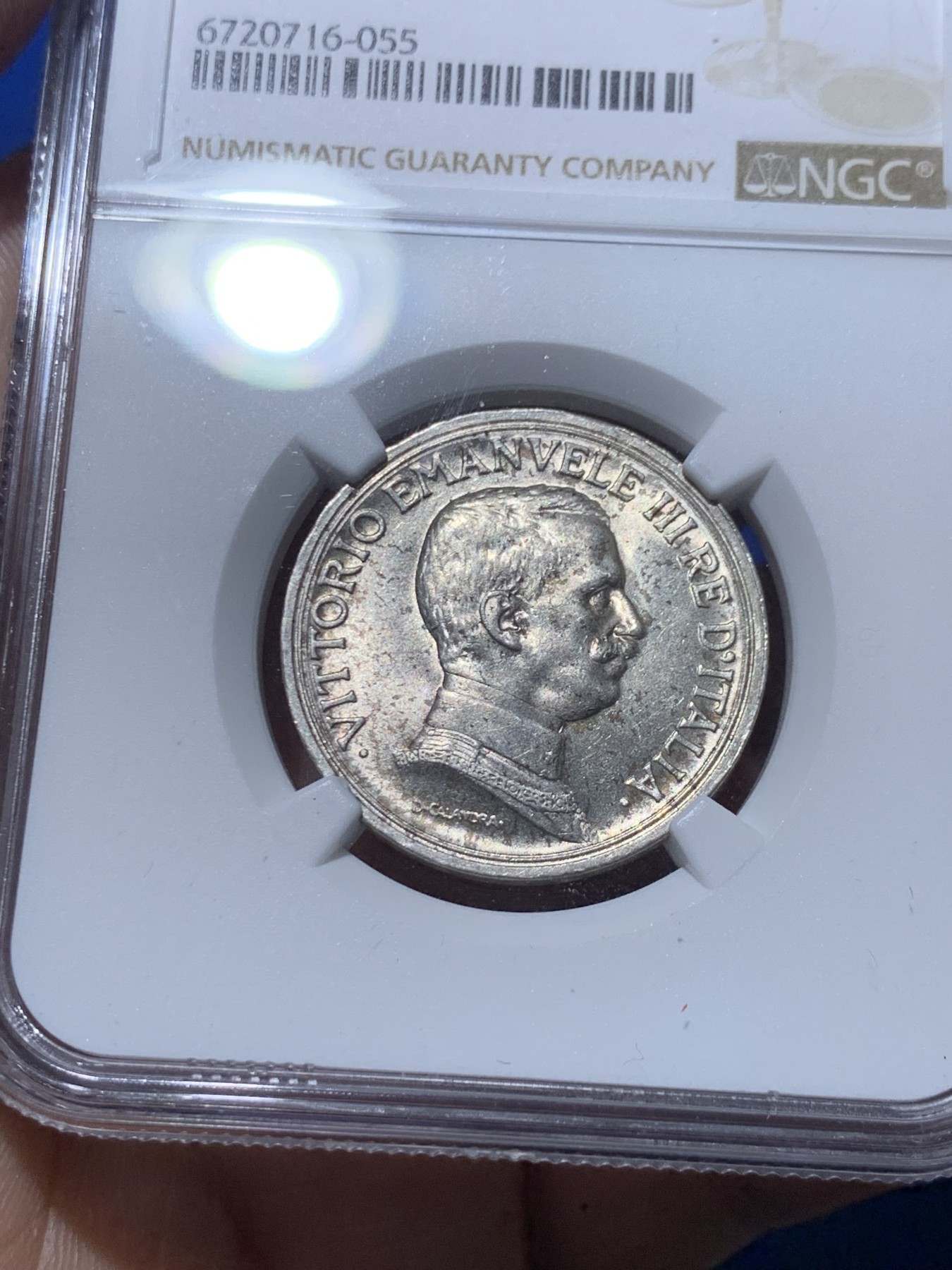 《竞宝斋》第261场-周日，周一，周二 3场连拍 (全场包邮) NGC MS62 意大利1915年埃曼纽尔二世马车2里拉银币