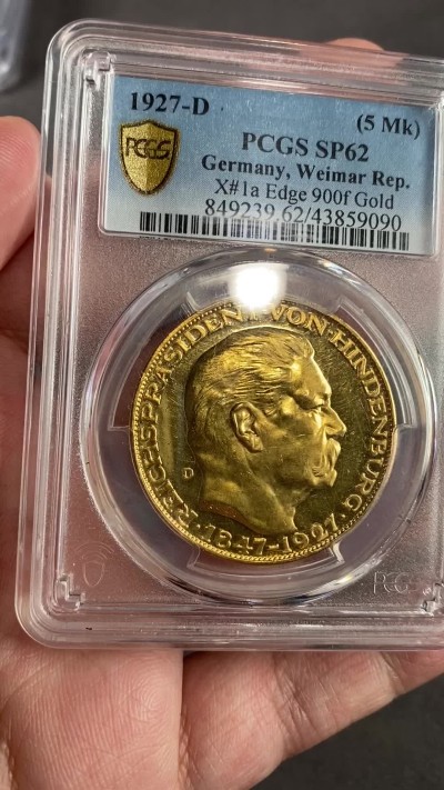 万国钱币拍卖第024期（诸神之战） PCGS SP62 1927年德国魏玛共和国兴登堡总统80大寿金质5马克币章 卡尔哥茨设计，大名誉品种，高点无损，底板镜面，22.4g大型金章，收藏与抗风险佳品，22年条顿堡裸章成交价约2.5万。