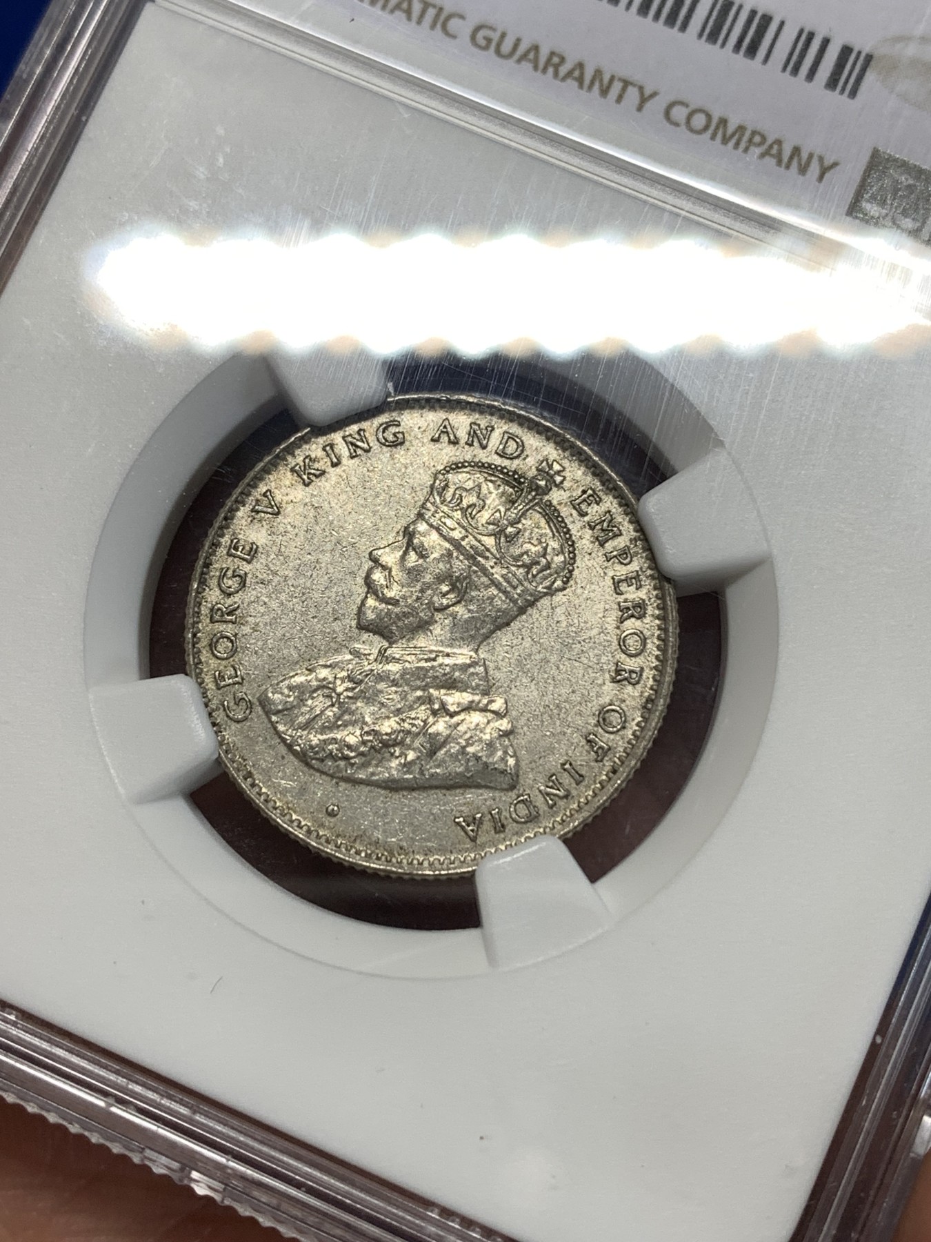 《竞宝斋》第261场-周日，周一，周二 3场连拍 (全场包邮) NGC AU58 英属锡兰 1928年 乔治五世 50分 半元 银币 少见殖民地品种