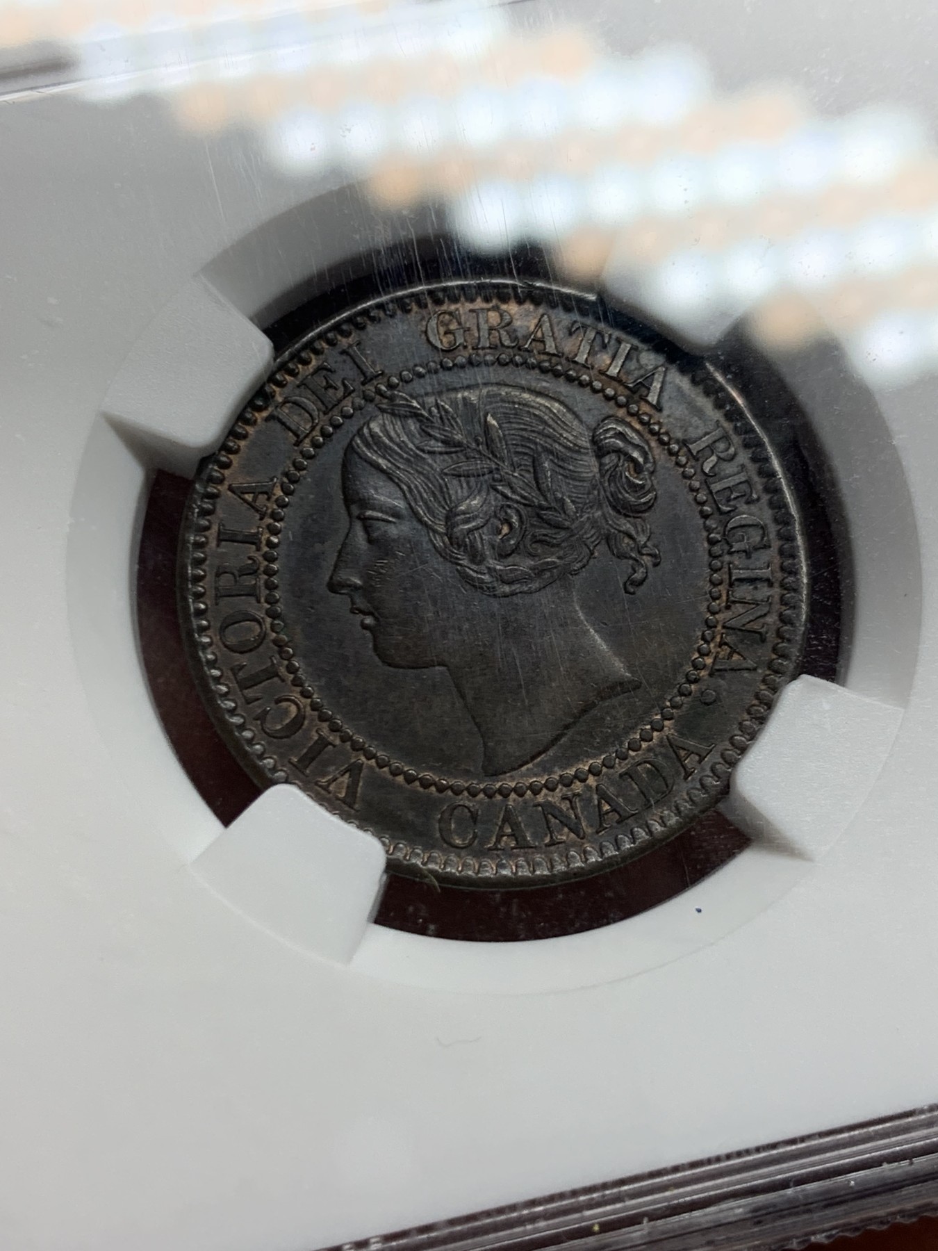 《竞宝斋》第261场-周日，周一，周二 3场连拍 (全场包邮) NGC MS62BN 1859年加拿大维多利亚女王1分铜币，加拿大早期钱币大多为特年特版，价极高。HA拍卖64分有840美刀的成交记录