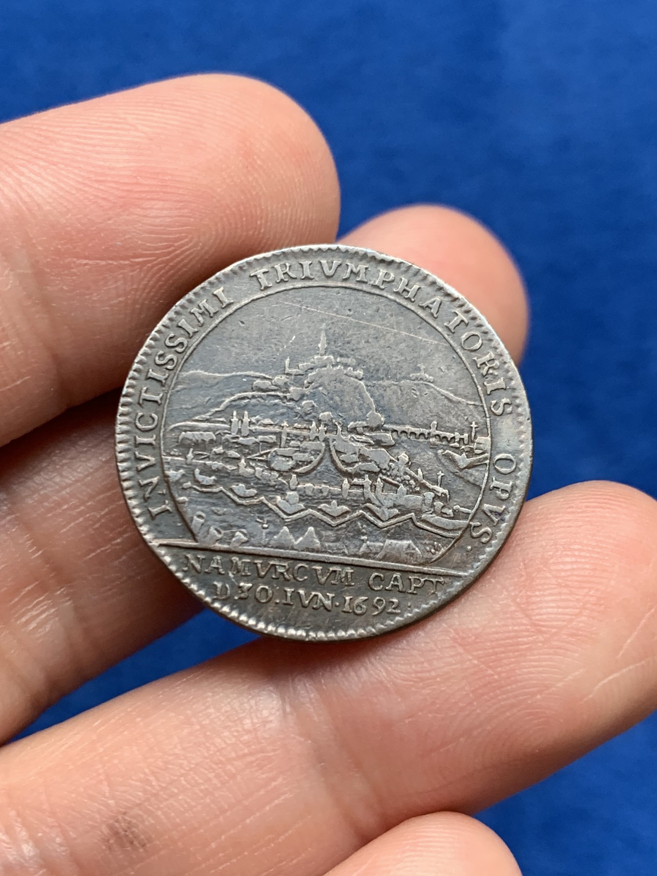 《竞宝斋》第261场-周日，周一，周二 3场连拍 (全场包邮) 法国1692年路易十四铜制代币