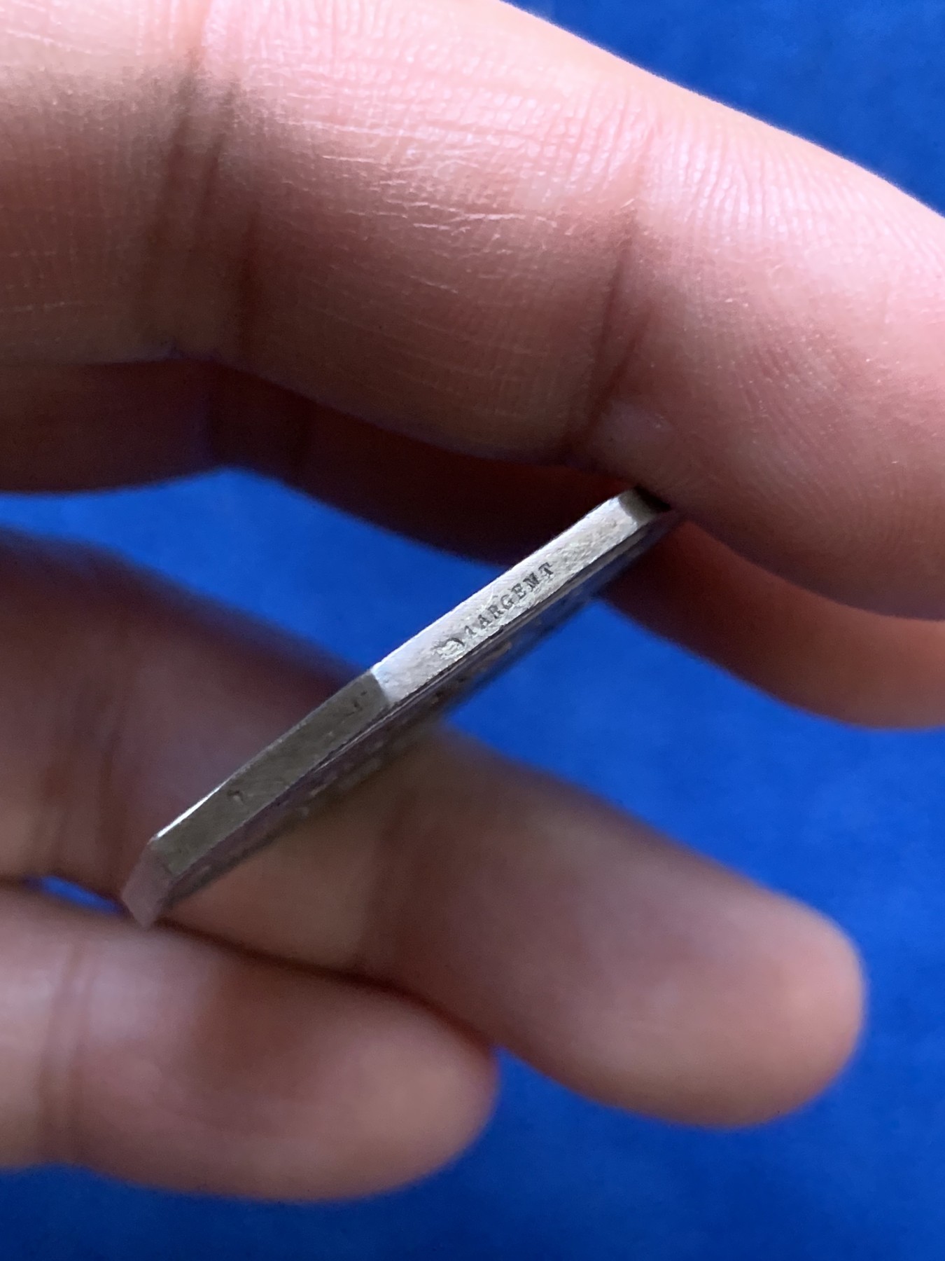 《竞宝斋》第262场-周日，周一，周二 3场连拍 (全场包邮) 法国商业贸易八角银质代币，18.62克，32.2mm，丰饶角边铭银标