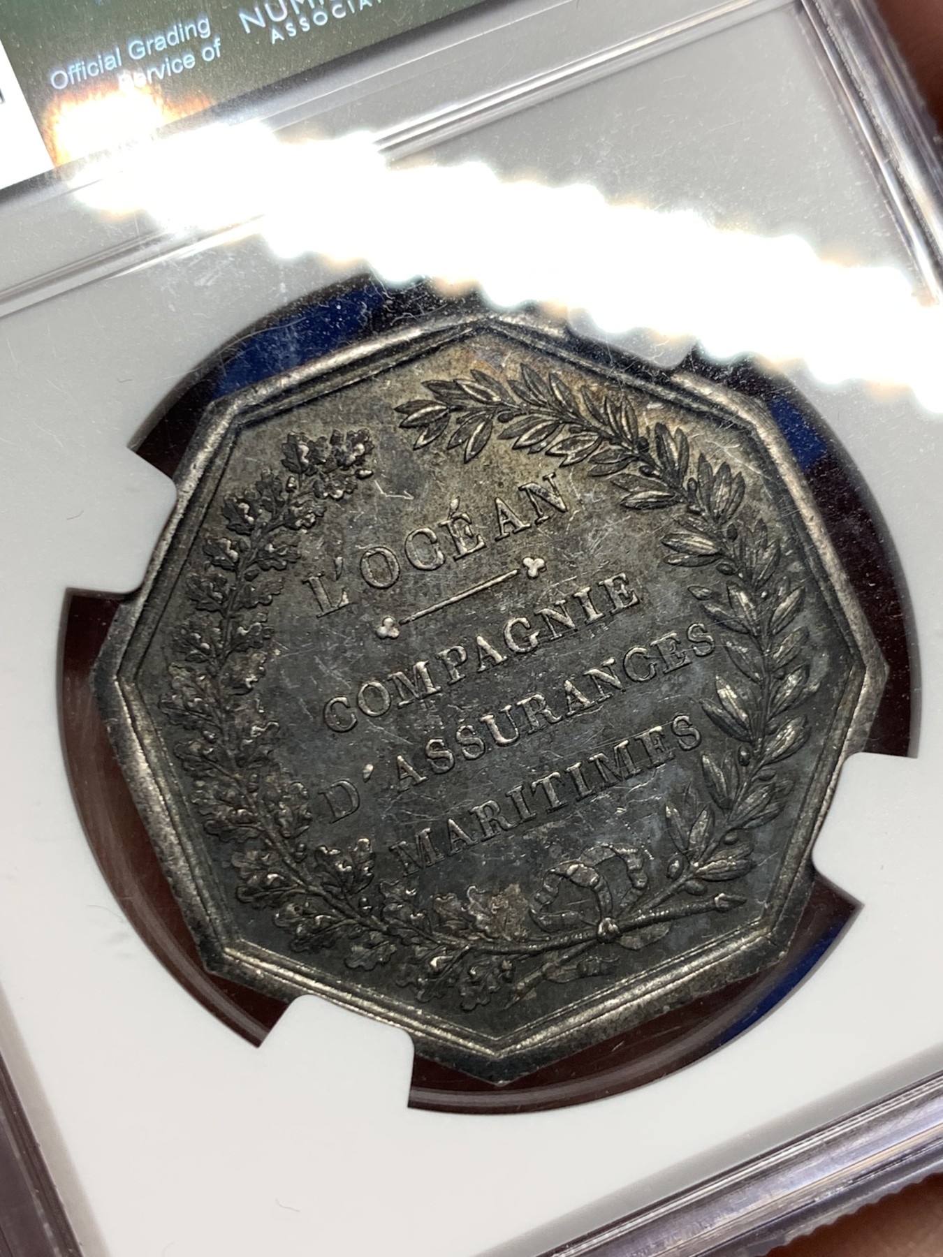 《竞宝斋》第262场-周日，周一，周二 3场连拍 (全场包邮) NGC-MS61 法国名誉品海王八角银质代币，海洋保险公司，手持三叉戟的霸气波塞冬与他的坐骑