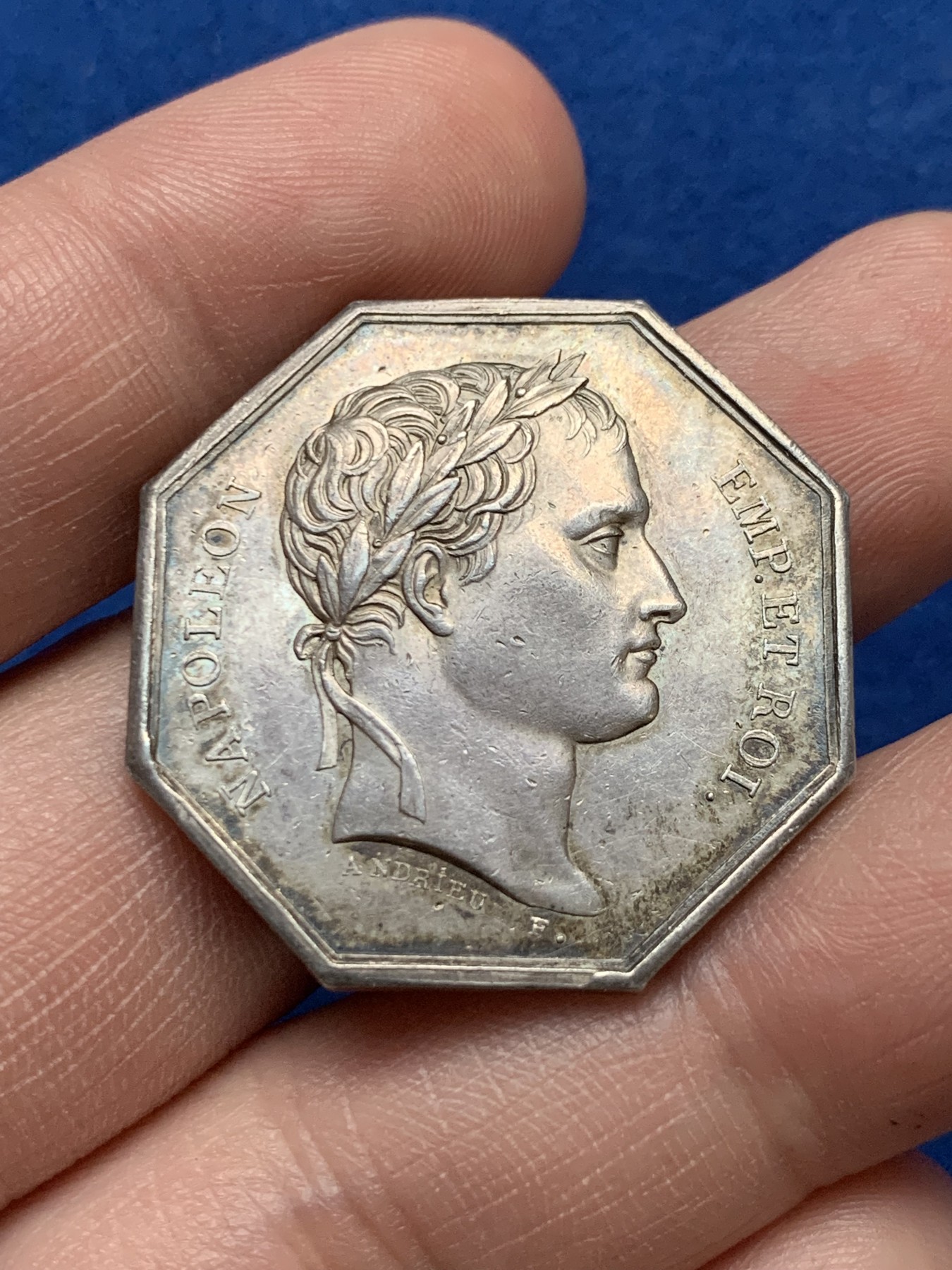 《竞宝斋》第262场-周日，周一，周二 3场连拍 (全场包邮) 法国拿破仑迪耶普商会八角银质代币,少见品种,13.36克,31.7mm,早期无边铭