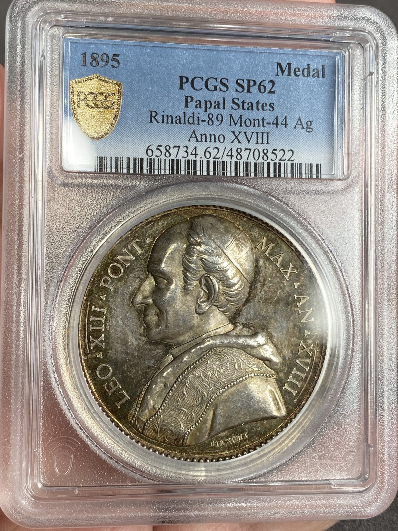 万国钱币拍卖第024期（诸神之战） PCGS SP62 1895年教皇国里奥十三世纪念阿文蒂诺安塞尔姆学院成立高浮雕大银章 43MM 36G 青金色五彩优美包浆 