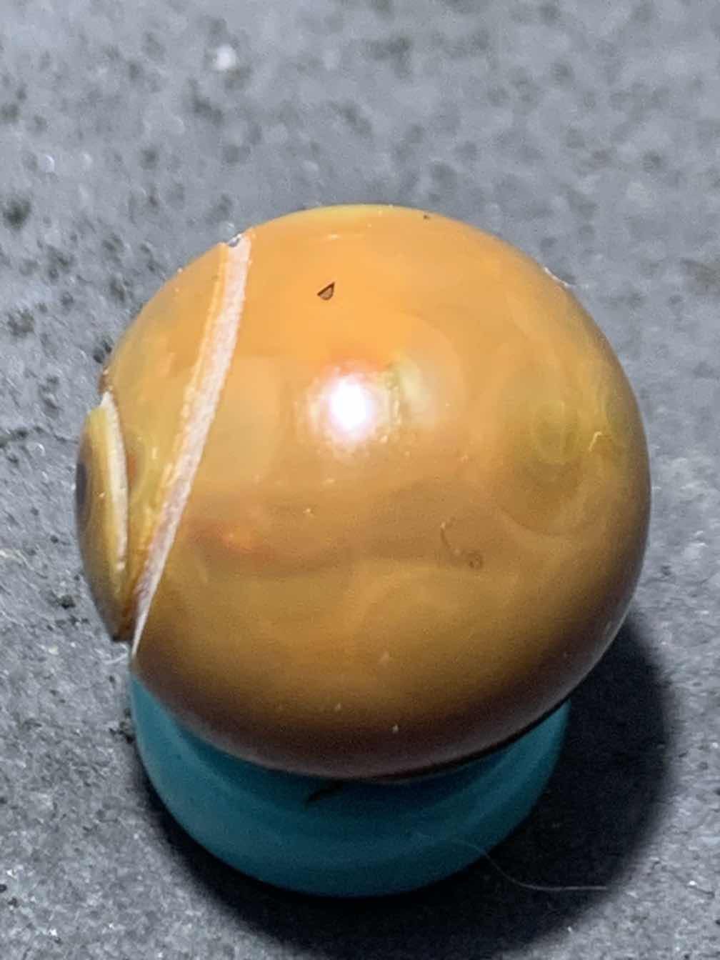 精美战国红玛瑙手工俏色巧雕太极珠一颗！
