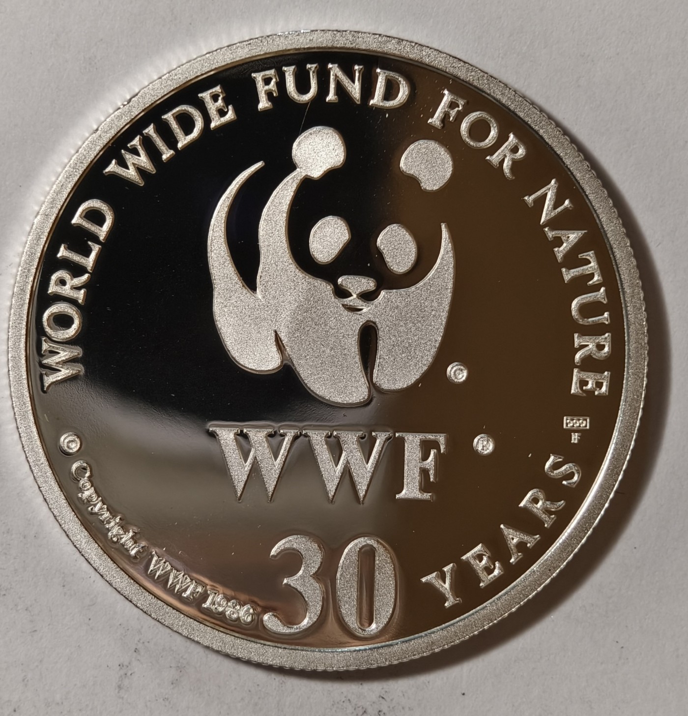 紫瑗钱币——第342期拍卖 联合国 1986年 WWF野生基金会30周年 大猩猩 纪念章 20克 0.999银 精制