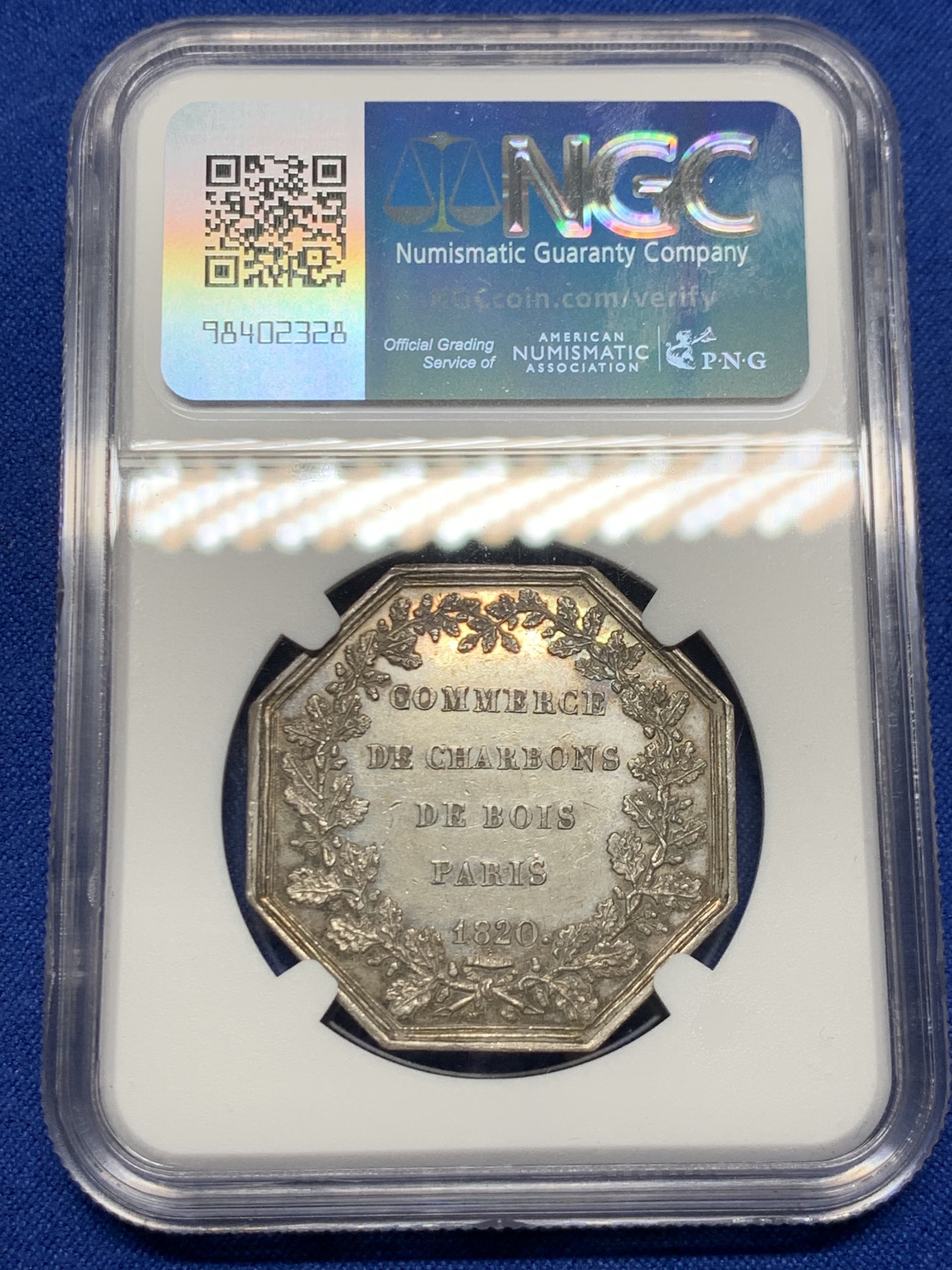 《竞宝斋》第262场-周日，周一，周二 3场连拍 (全场包邮) NGC AU58 法国1820年巴黎木炭贸易公司名誉品八角银质jeton，油画般的林中美景，细节丰富