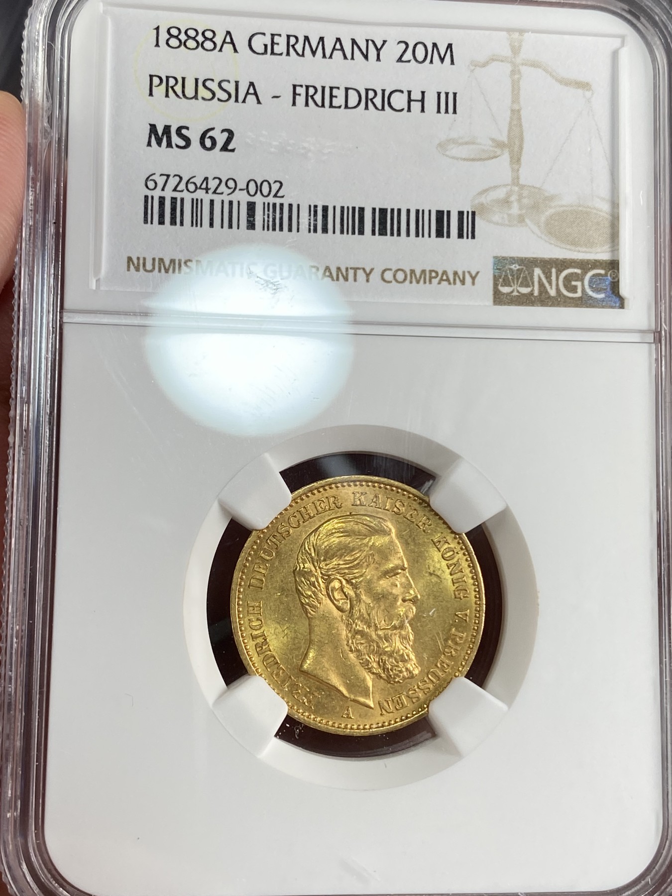 万国钱币拍卖第024期（诸神之战） NGC MS62 1888普鲁士弗三短翅20马克金币 丝滑原光，7.96g，900金。