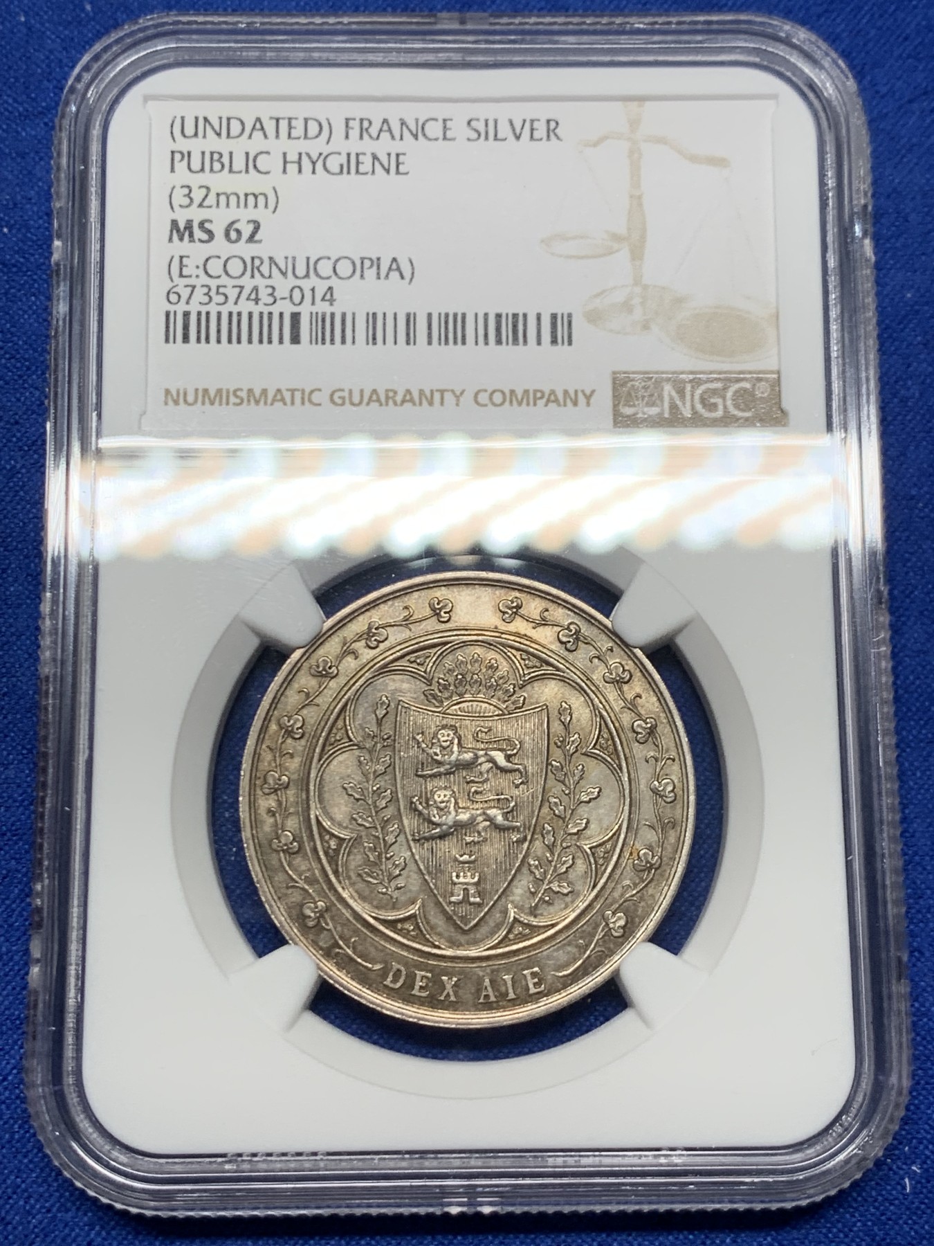《竞宝斋》第262场-周日，周一，周二 3场连拍 (全场包邮) NGC MS62 法国公共卫生圆形银质代币
