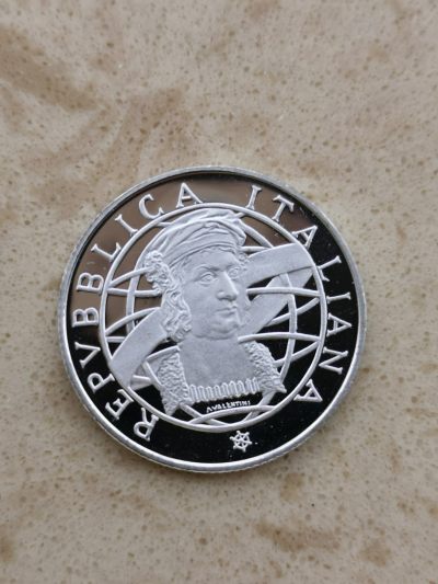 道一币馆币章第五十七场 - 意大利1989年哥伦布发现美洲大陆500周年200里拉精制银币