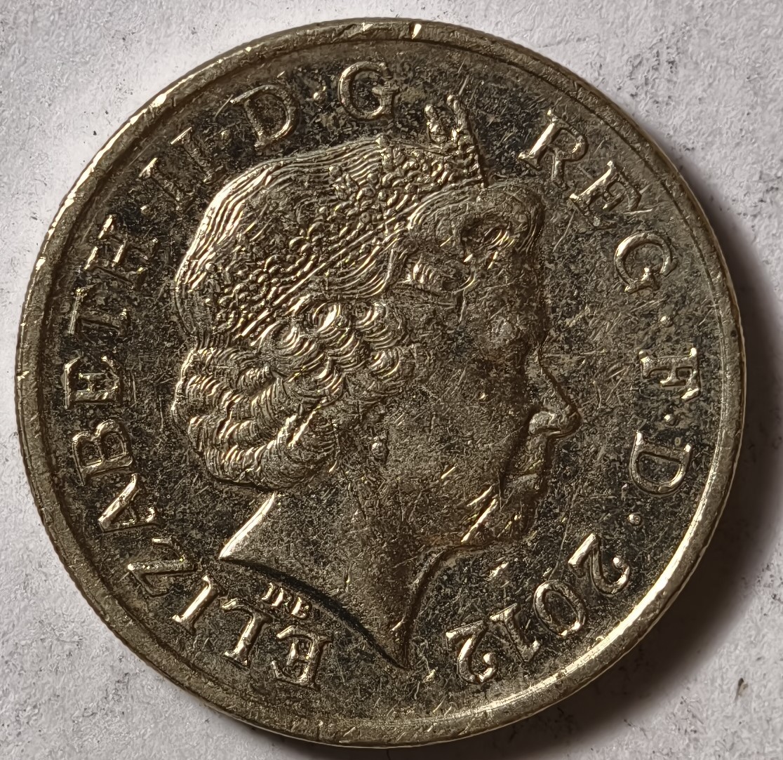 紫瑗钱币——第342期拍卖 英国 2012年 伊丽莎白二世 皇家纹章之盾 1磅