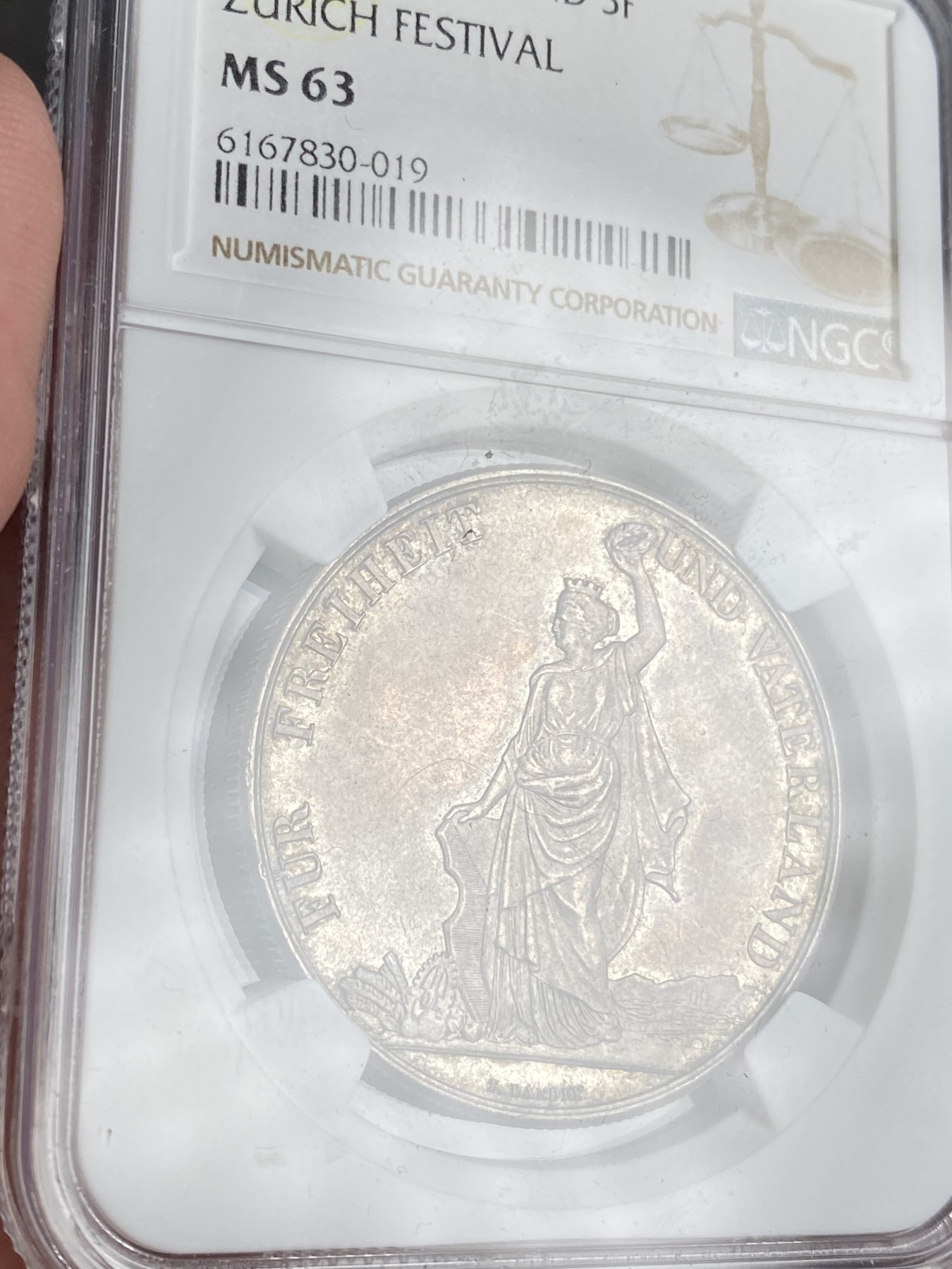 万国钱币拍卖第024期（诸神之战） NGC MS63 1872年瑞士苏黎世射击节5法郎大银币 欧洲青金色包浆 收藏把玩的优质选择