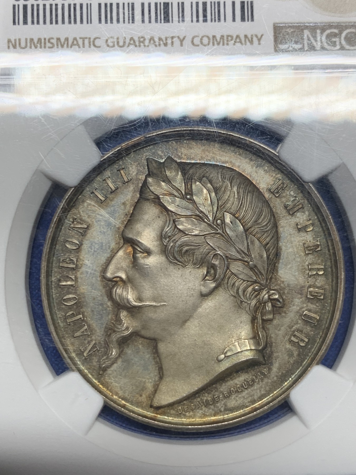 《竞宝斋》第262场-周日，周一，周二 3场连拍 (全场包邮) NGC MS64 法国1862年拿破仑三世农业银章。非常漂亮的大银章，没见过类似的在拍卖会上出现。顶级黄油光。