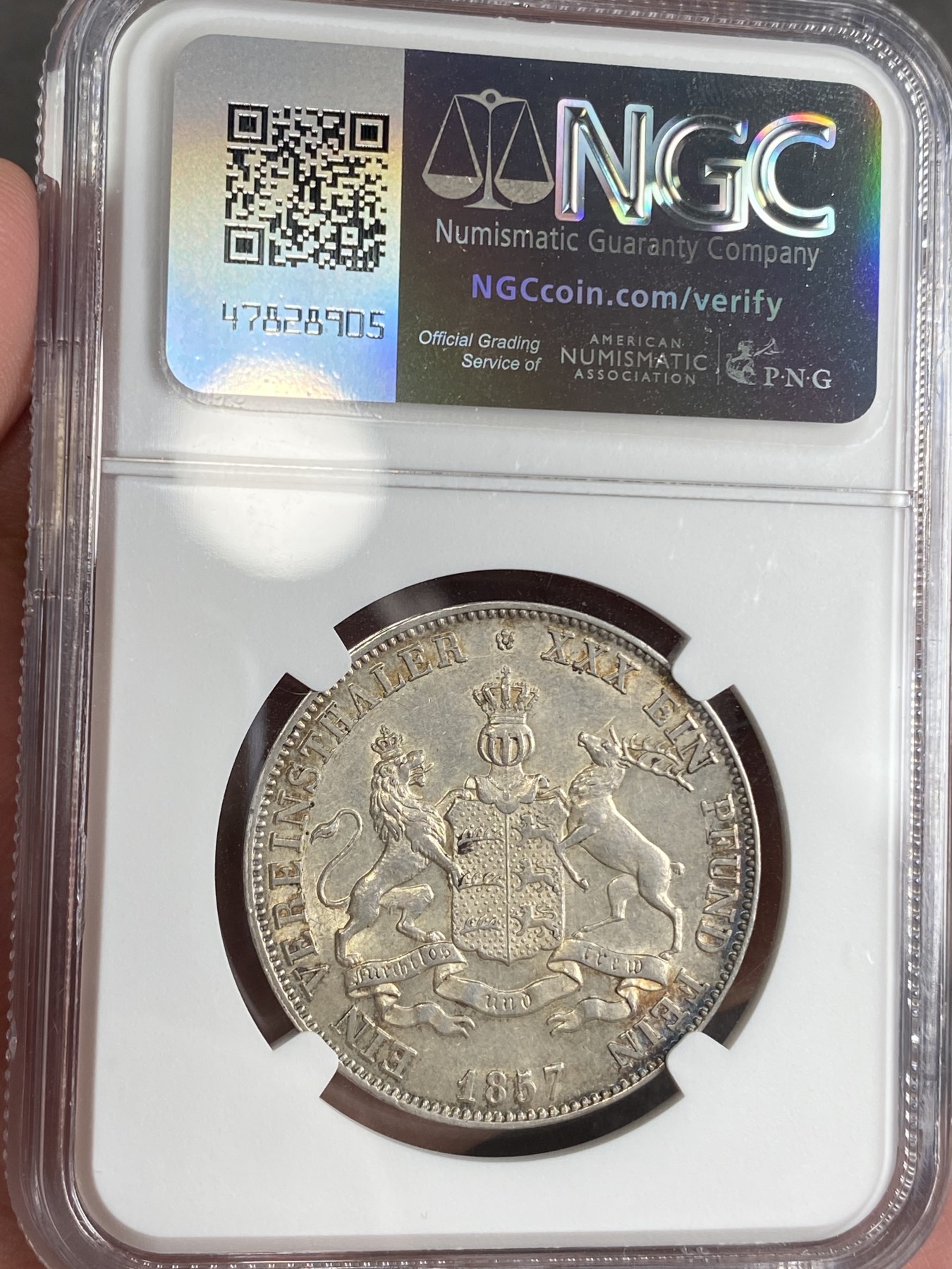 万国钱币拍卖第024期（诸神之战） NGC AU58 1857年德国符腾堡狮鹿盾徽流通1泰勒 原味环彩状态 AU中的佼佼者