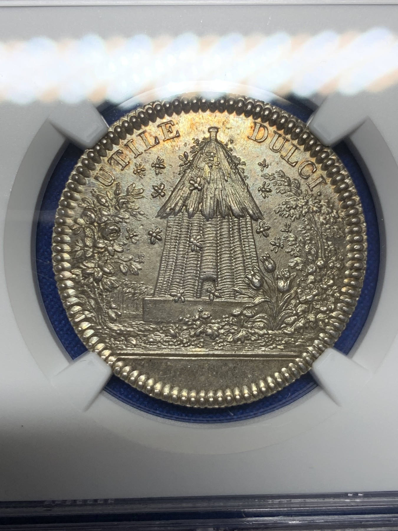 《竞宝斋》第262场-周日，周一，周二 3场连拍 (全场包邮) NGC MS63 法国波尔多学院圆形银质代币