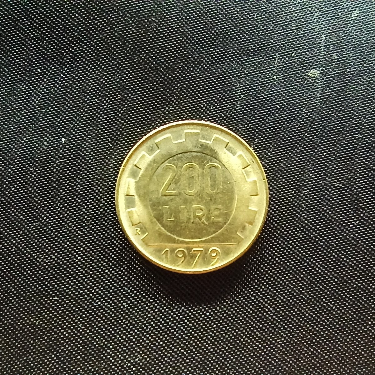 邮泉阁限时拍卖第四场 意大利硬币专场 意大利1979年200里拉