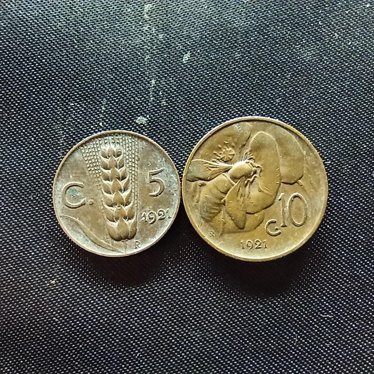 邮泉阁限时拍卖第四场 意大利硬币专场 意大利王国1921年5分10分2枚