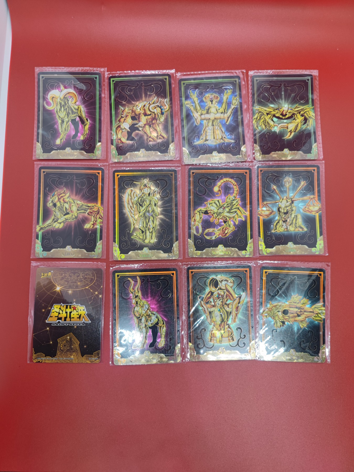 妖精的尾巴卡牌拍卖第十六期(收拍品) 卡游圣斗士，十二黄金圣衣一套，原膜