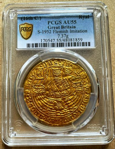 【Blue Auction】✨世界纸币精拍第467期【精】 - 英国 约克王朝首位国王爱德华四世 皇家玫瑰金币（Rose Noble）PCGS AU55 画面打制完整居中 国王及背面狮子脸部清晰 大克重大尺寸 带分的拍卖价格猛涨 这枚罕见的带了大几十年前原始拍卖的价格标签（注：荷兰等低地国家始终是贸易中心却不是政治军事强权。为了贸易的便利，荷兰早期铸造的钱币始终以仿造英法意等周边强权国家的金币为主。该枚是16世纪荷兰模仿英国铸造的，具有重要的历史意义）  