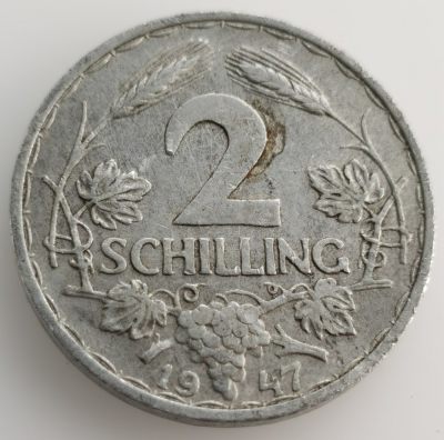 外国散币20240424场次（中拍皆有赠品），每周两拍，可寄存半年 - 奥地利1947年葡萄2先令
