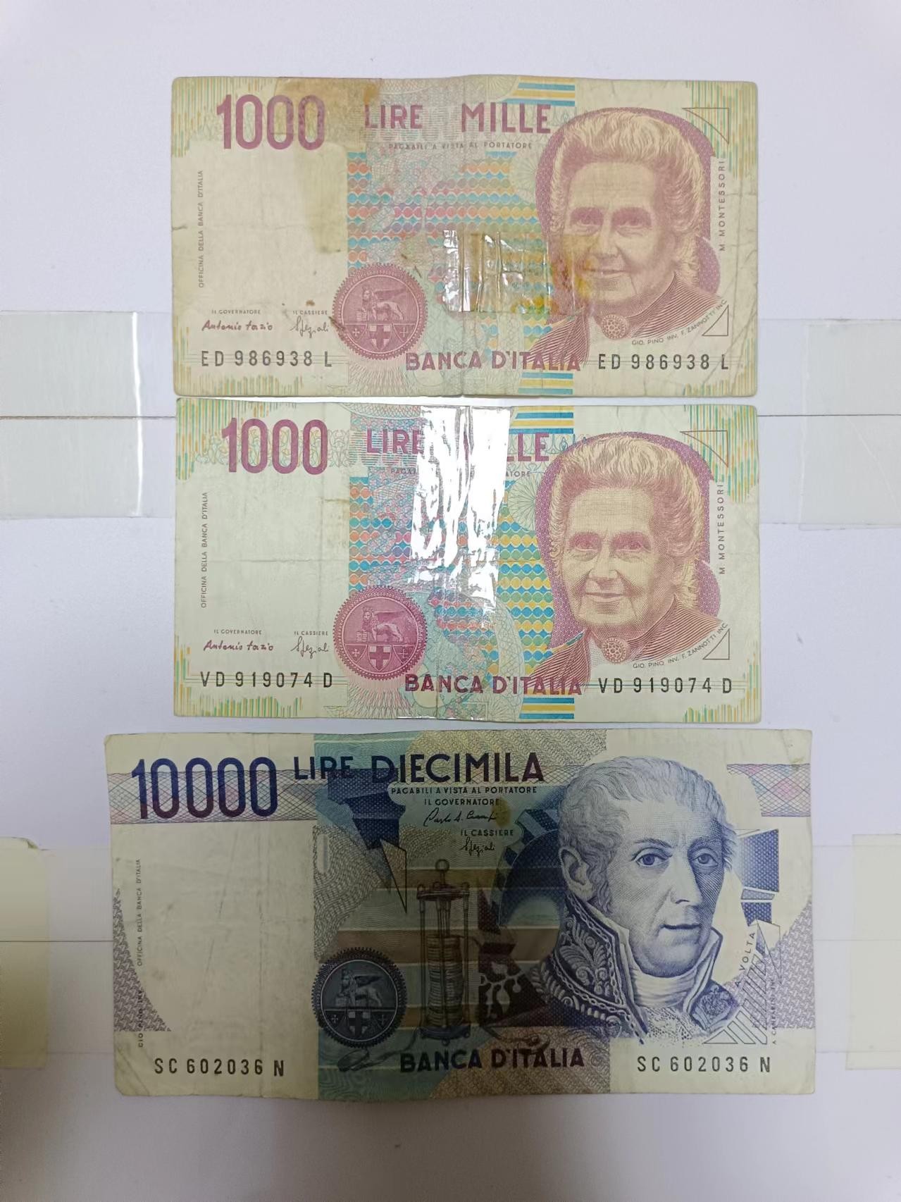 【20230427】非全新纸币第132场 意大利3张纸币，有裂缝