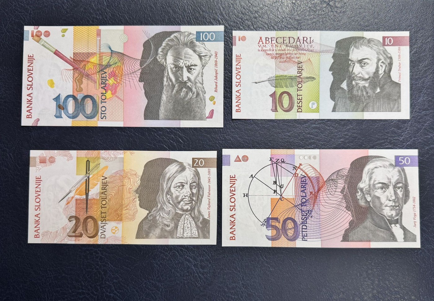 收藏联盟Quantum Auction 第341期拍卖  斯洛文尼亚1992-2003年10-100拖拉尔和赞比亚1992-2011年20-1000克瓦查 品相全新UNC