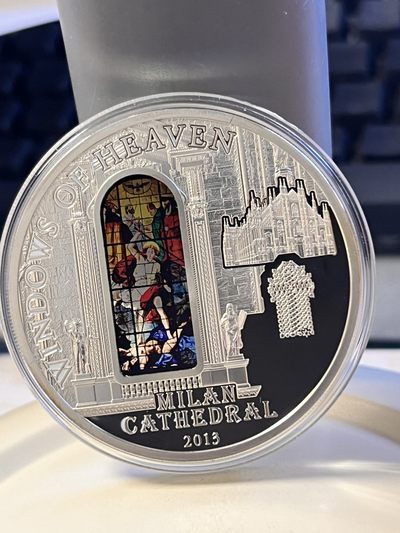 【海寕潮】拍卖第108期 - 【海寧潮】库克2013年天堂之窗系列9米兰大教堂镶玻璃银币