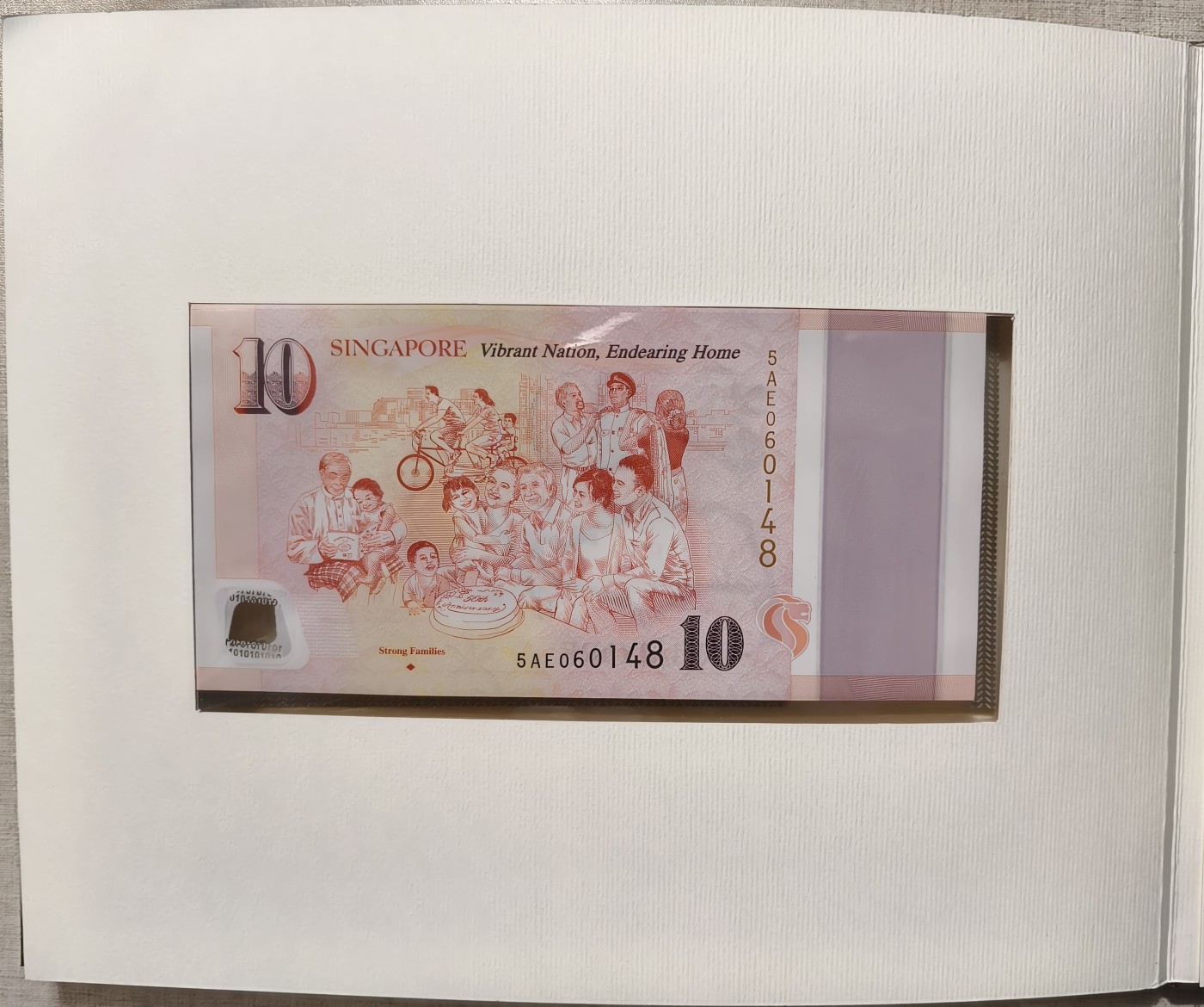 紫瑗钱币——第343期拍卖——纸币场 新加坡 2015年 建国50周年 纪念钞 10 50元 一套2枚 共60新币 原册 UNC